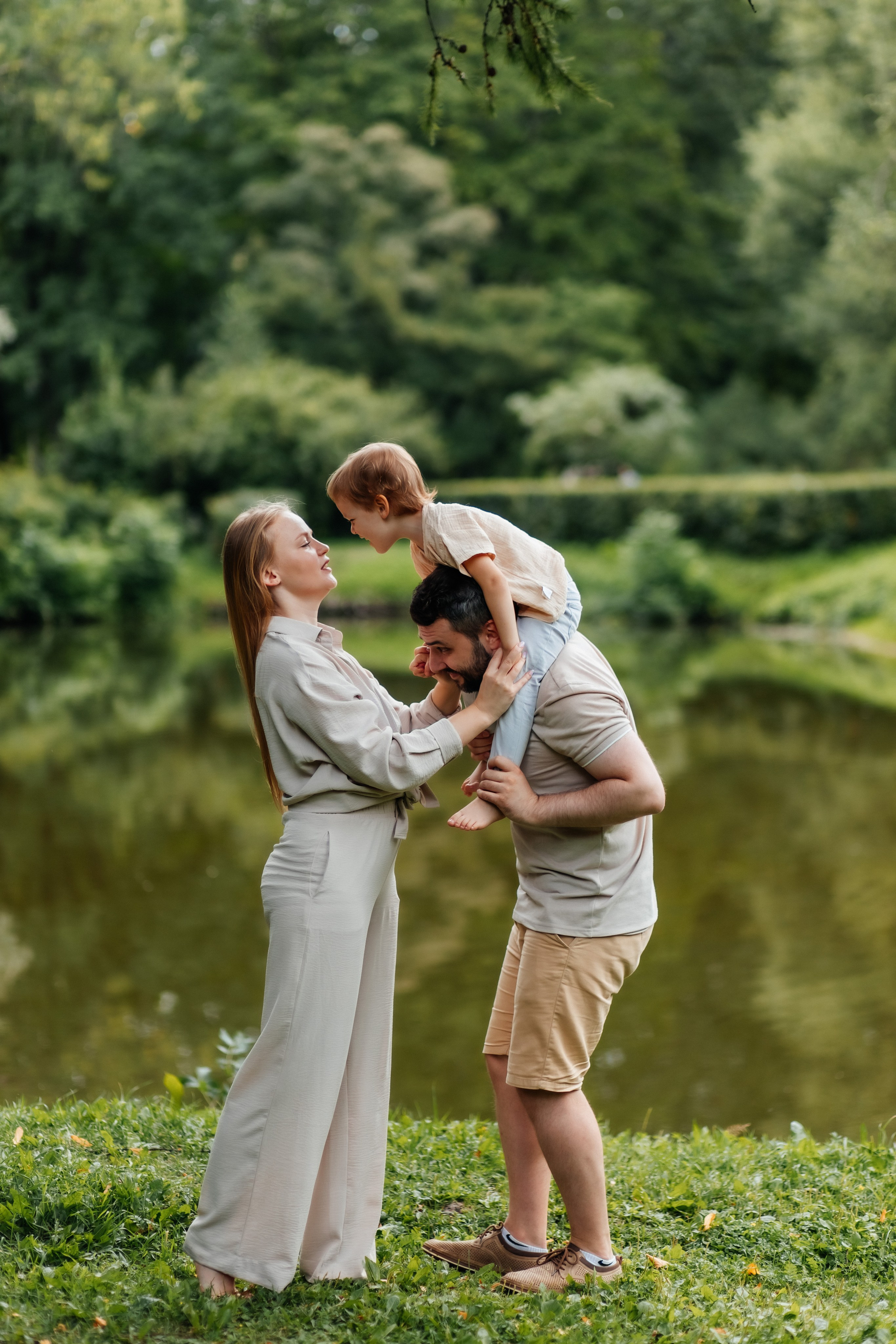 Семейная фотосессия в парке