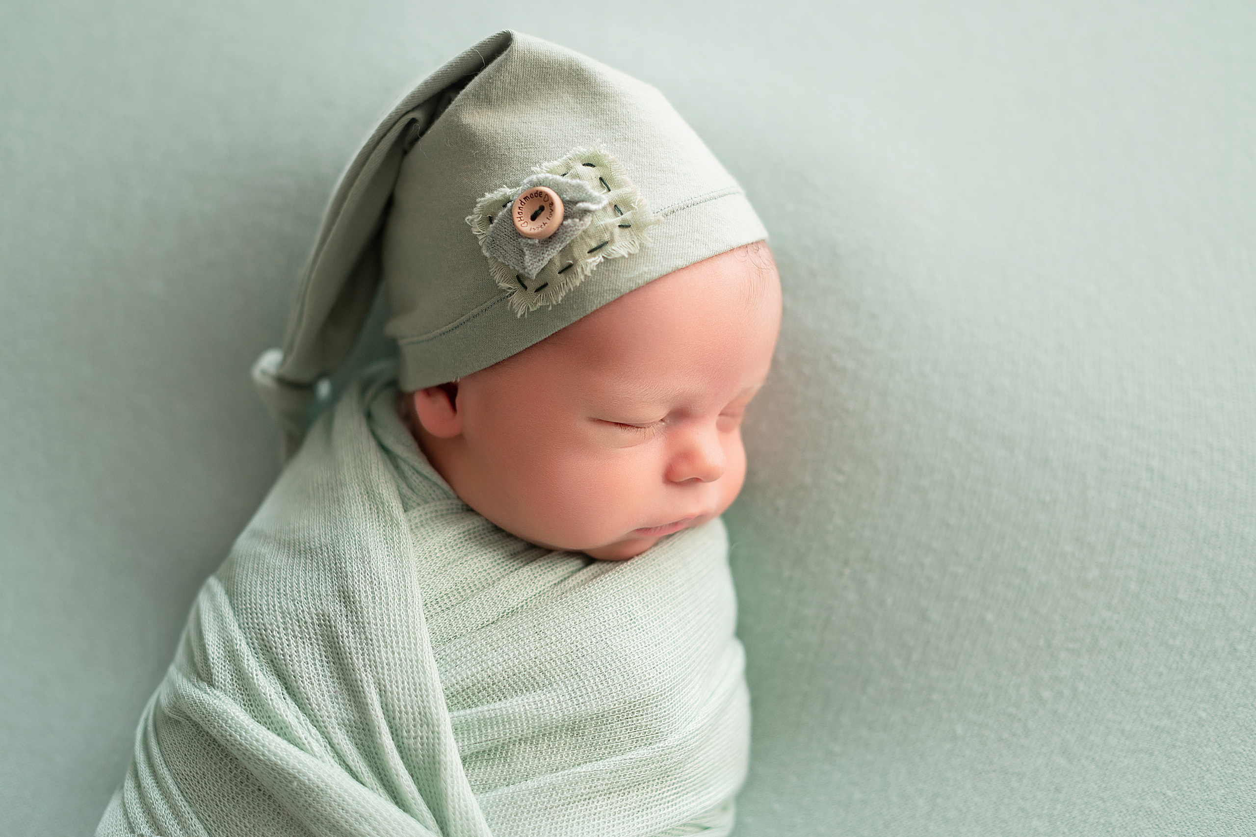 Крошечка Фёдор. Детский и семейный фотограф в Красноярске. Фотосессии новорожденных малышей до 1 месяца