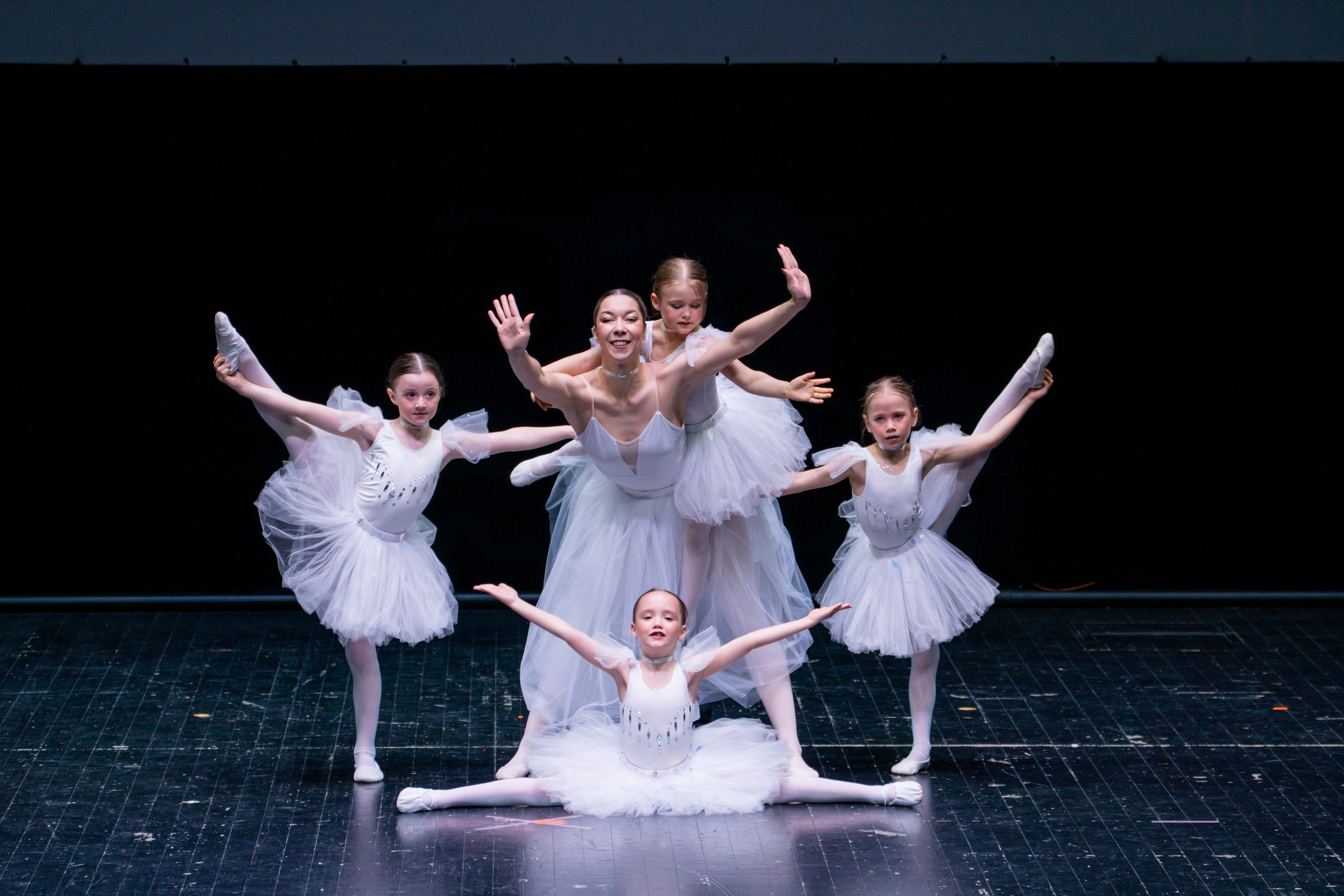 Фотосъёмка на гала-концерт, конкурсы, выступления, отчётные концерты и эвент-мероприятия. «Студия DRONAVT`s» — видеосъёмка и фотография г. Москва