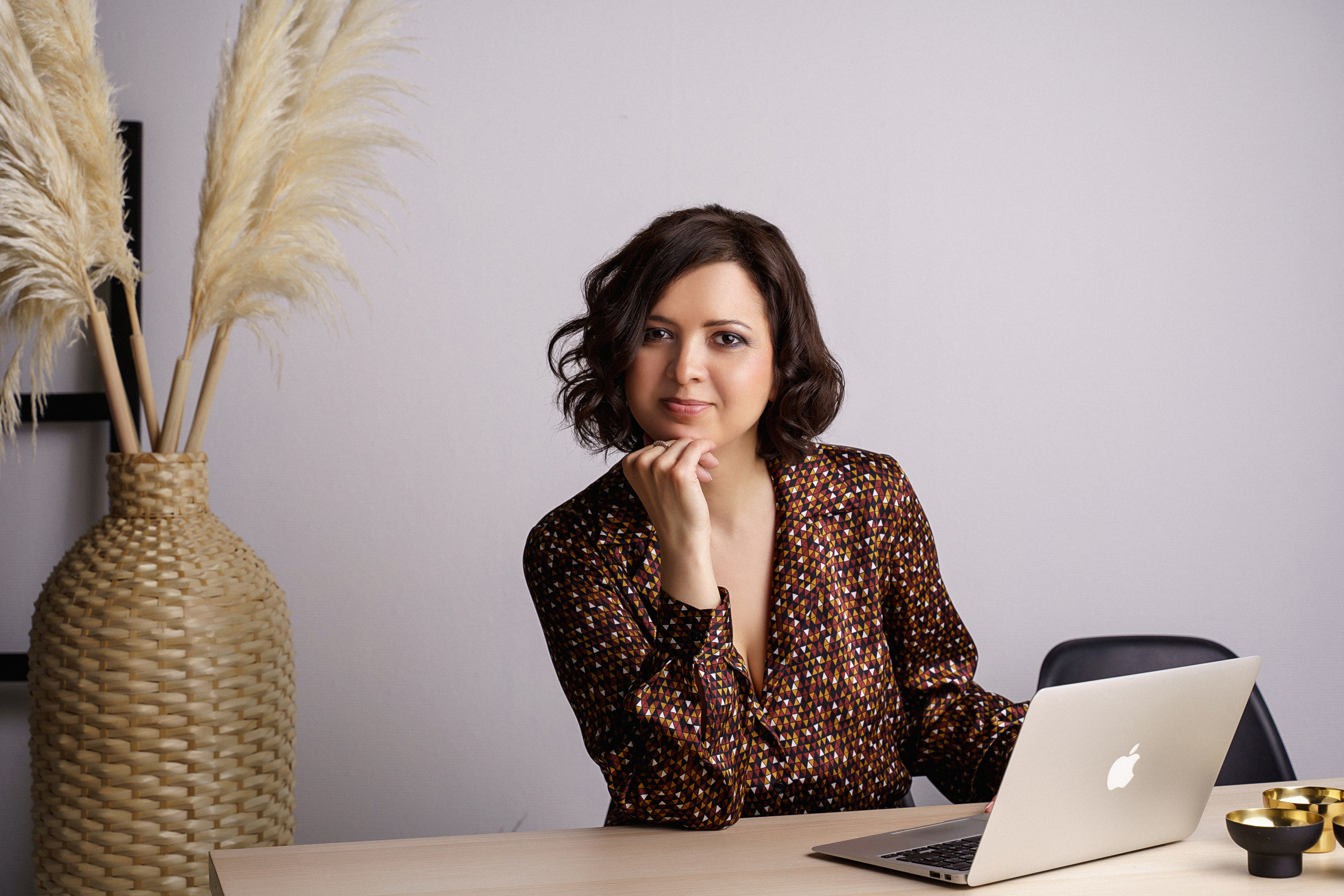 Бизнес фотосессия для психолога в фотостудии