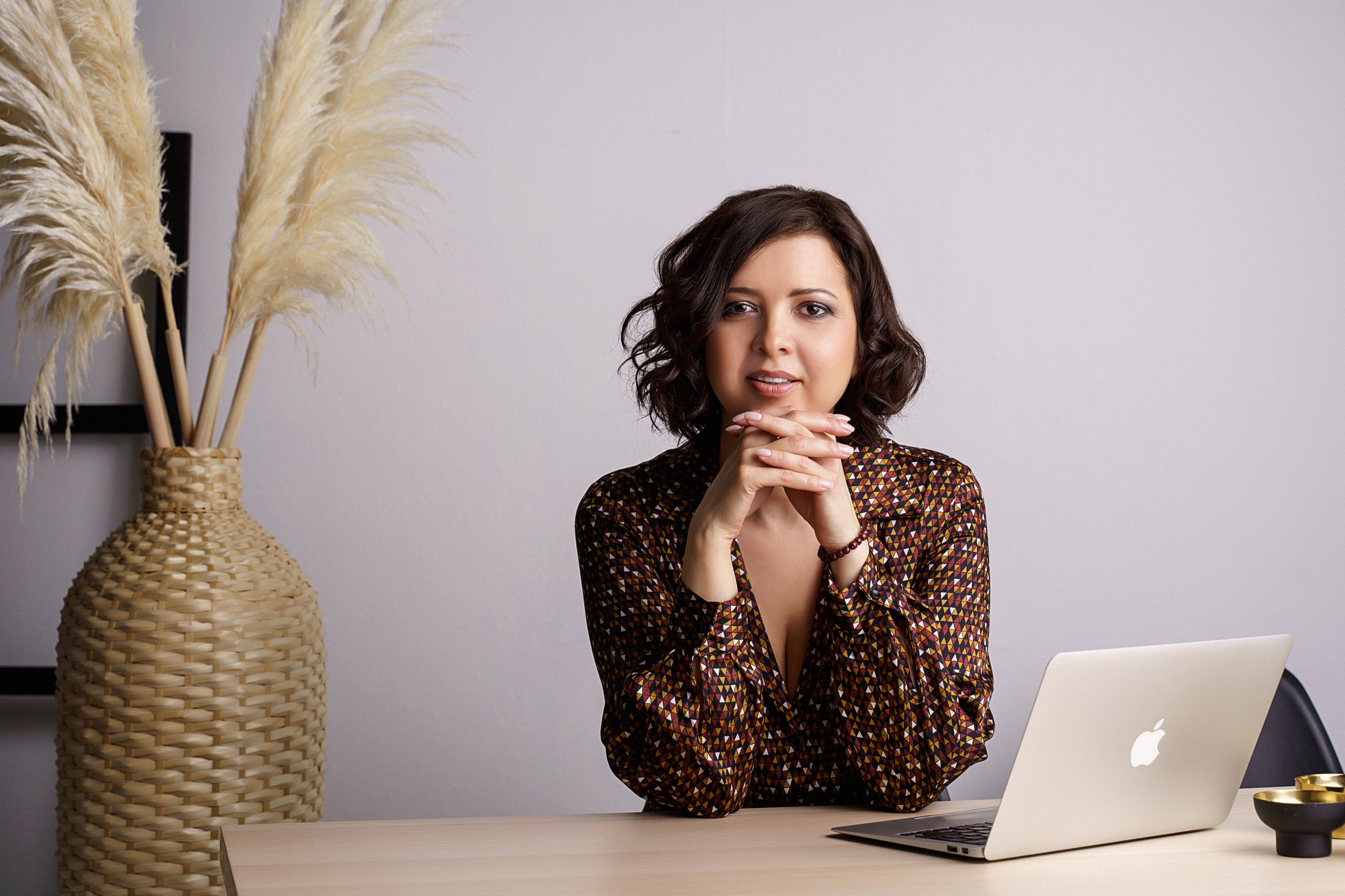 Бизнес фотосессия для психолога в фотостудии