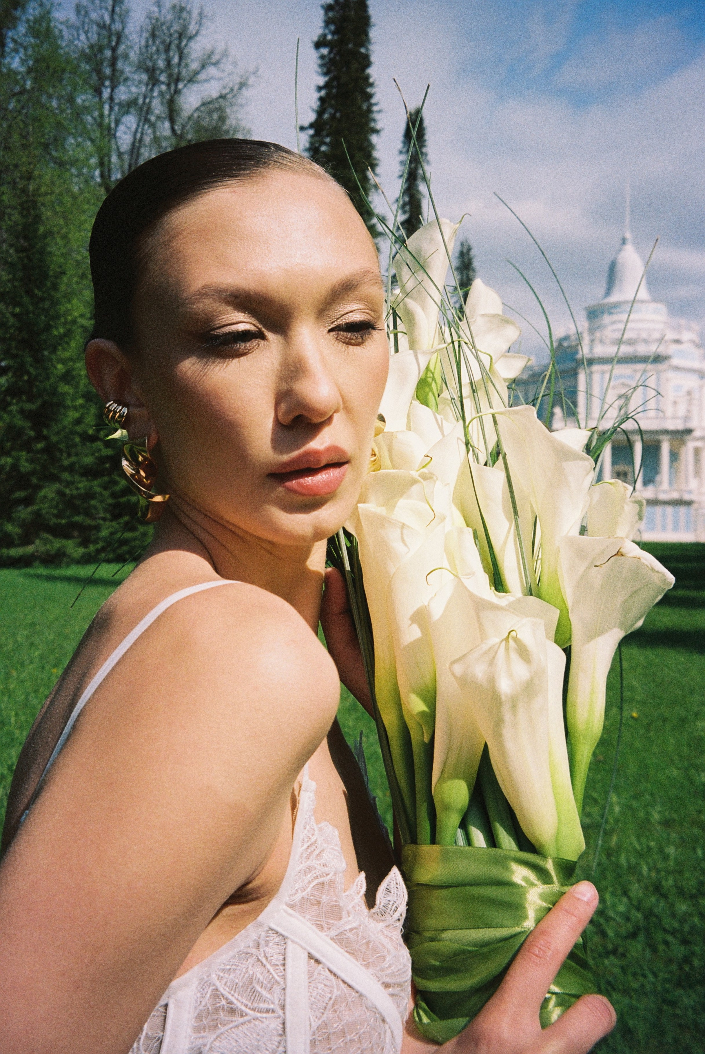 Свадебная фотосессия в Ораниенбауме. Свадебный фотограф в Москве Элина Ларченкова. Фото, которые цепляют