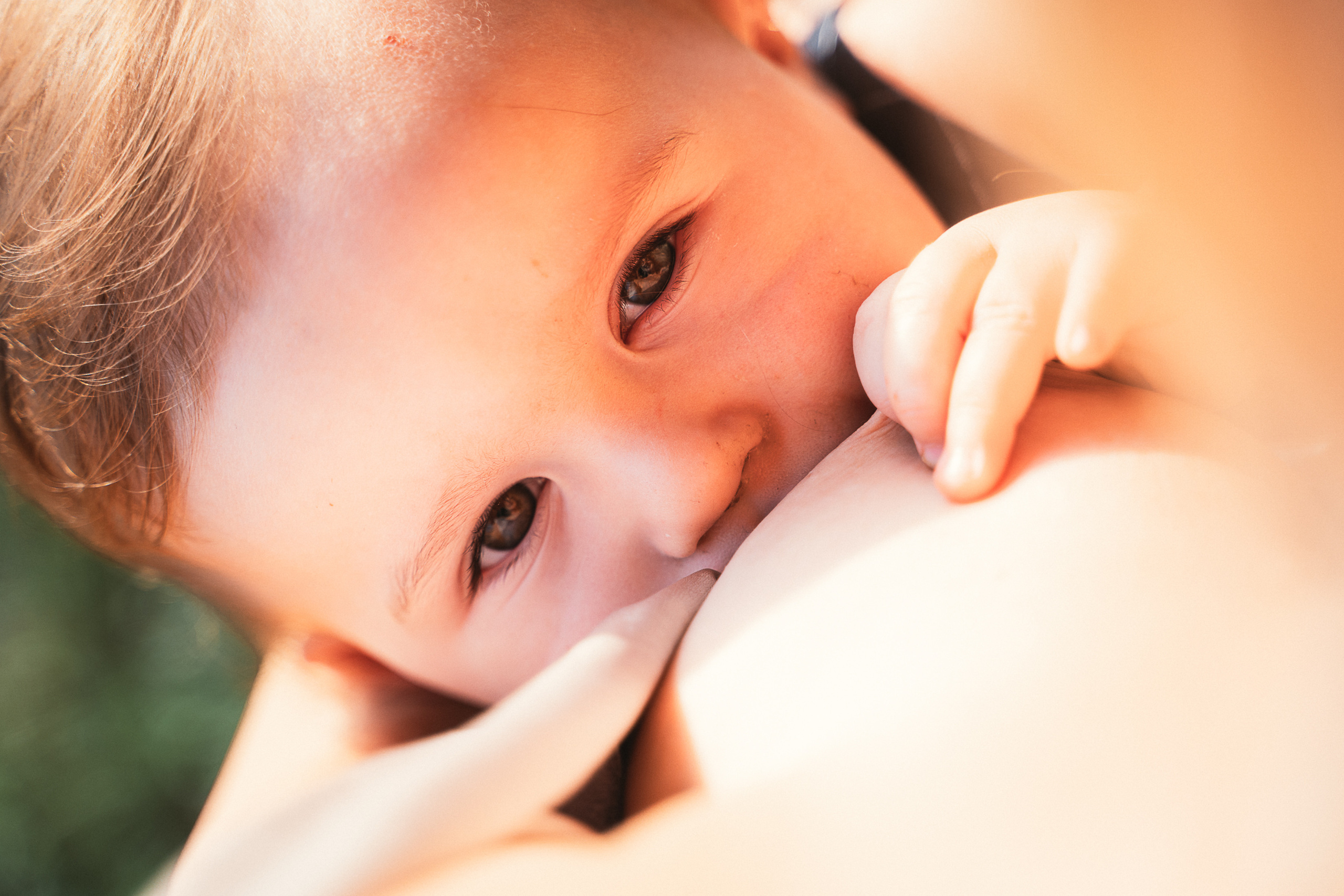 Heartwarming moments the mom and the child are together in Tuscany countryside