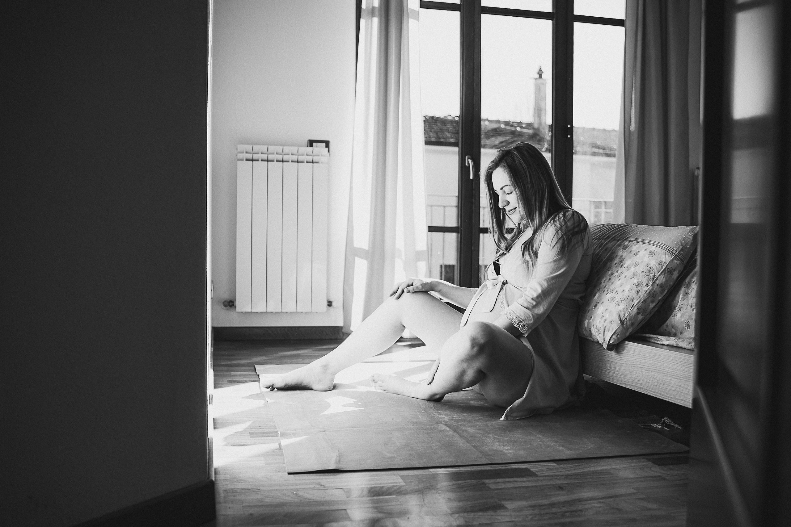 Fotografia di Maternità in Toscana, a Lucca, Pisa, Firenze. Family Lifestyle Photographer in Lucca, Italia