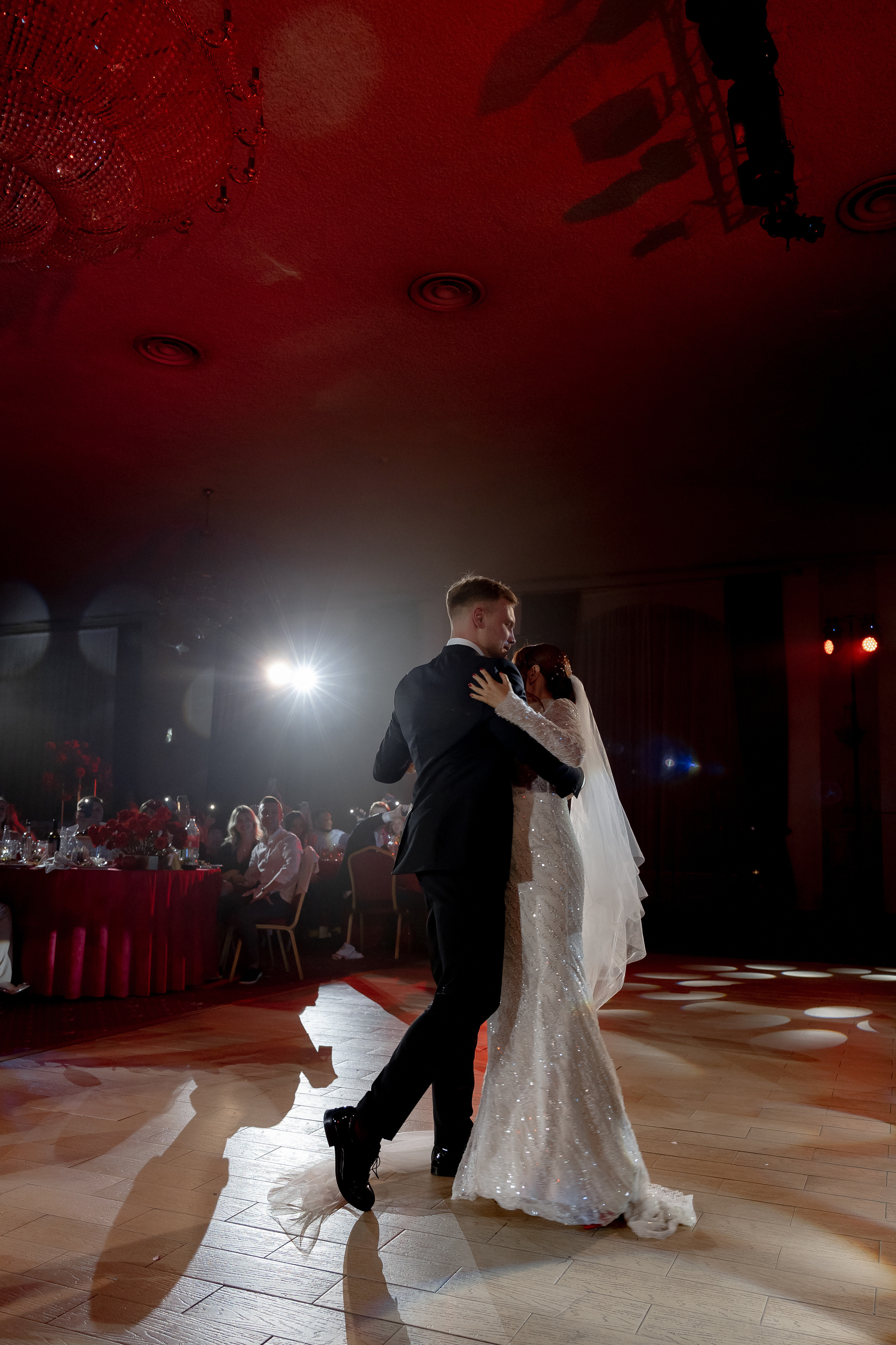 первый танец жениха и невесты в велесе