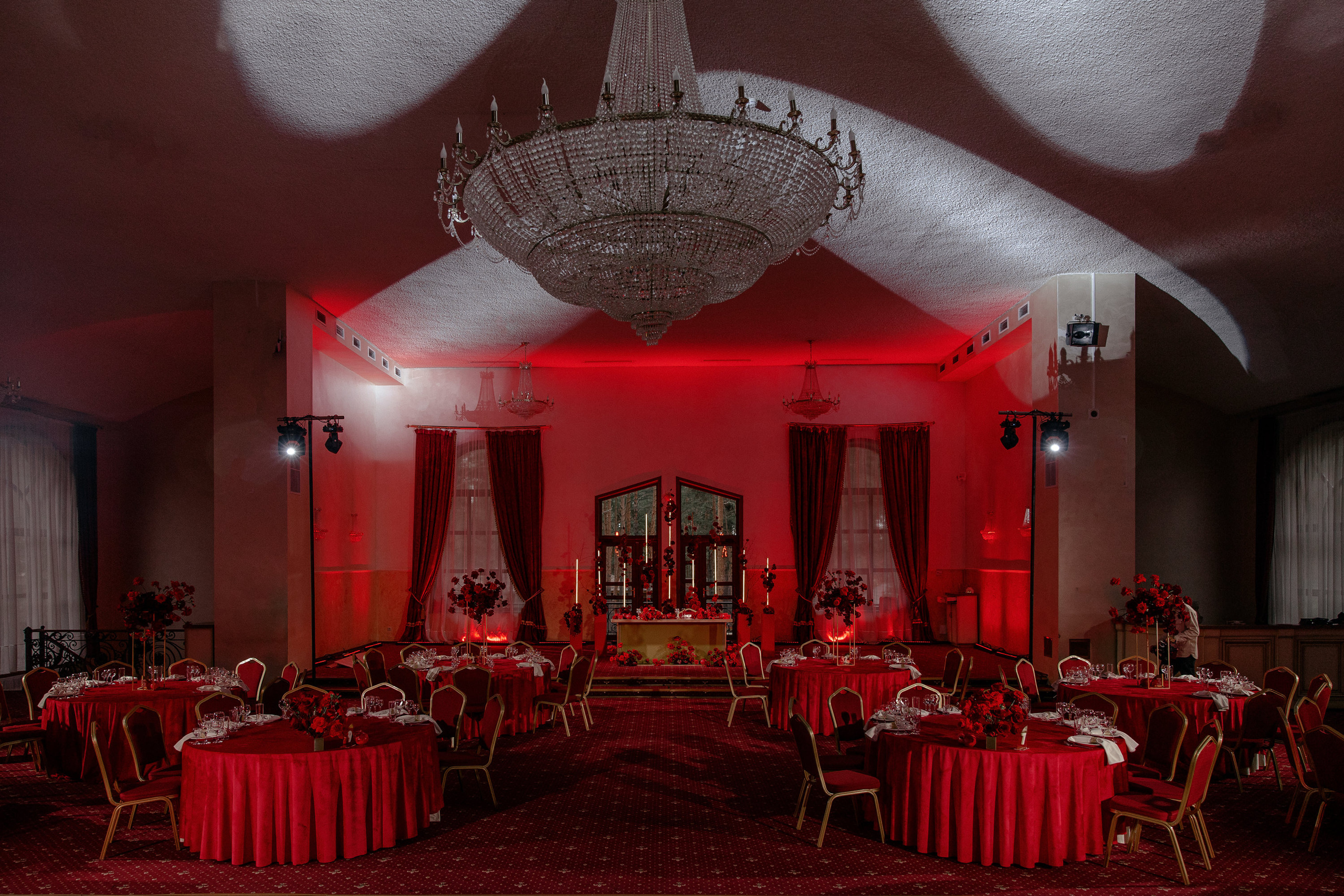 банкет холл велес красная свадьба