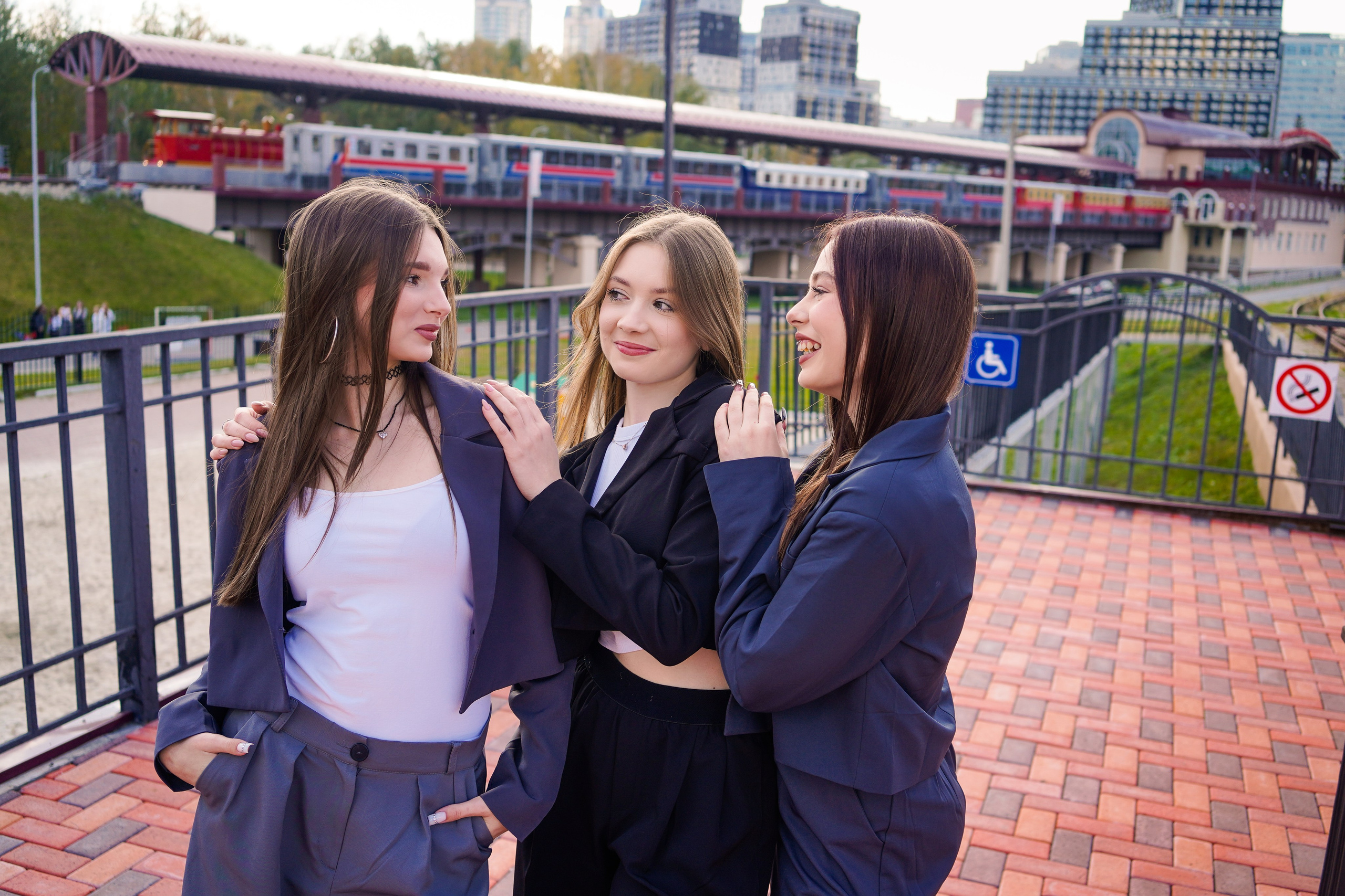 Выпускные альбомы, гимназия № 40, 9 класс. Семейный и портретный фотограф в Екатеринбурге Анна Лобанова