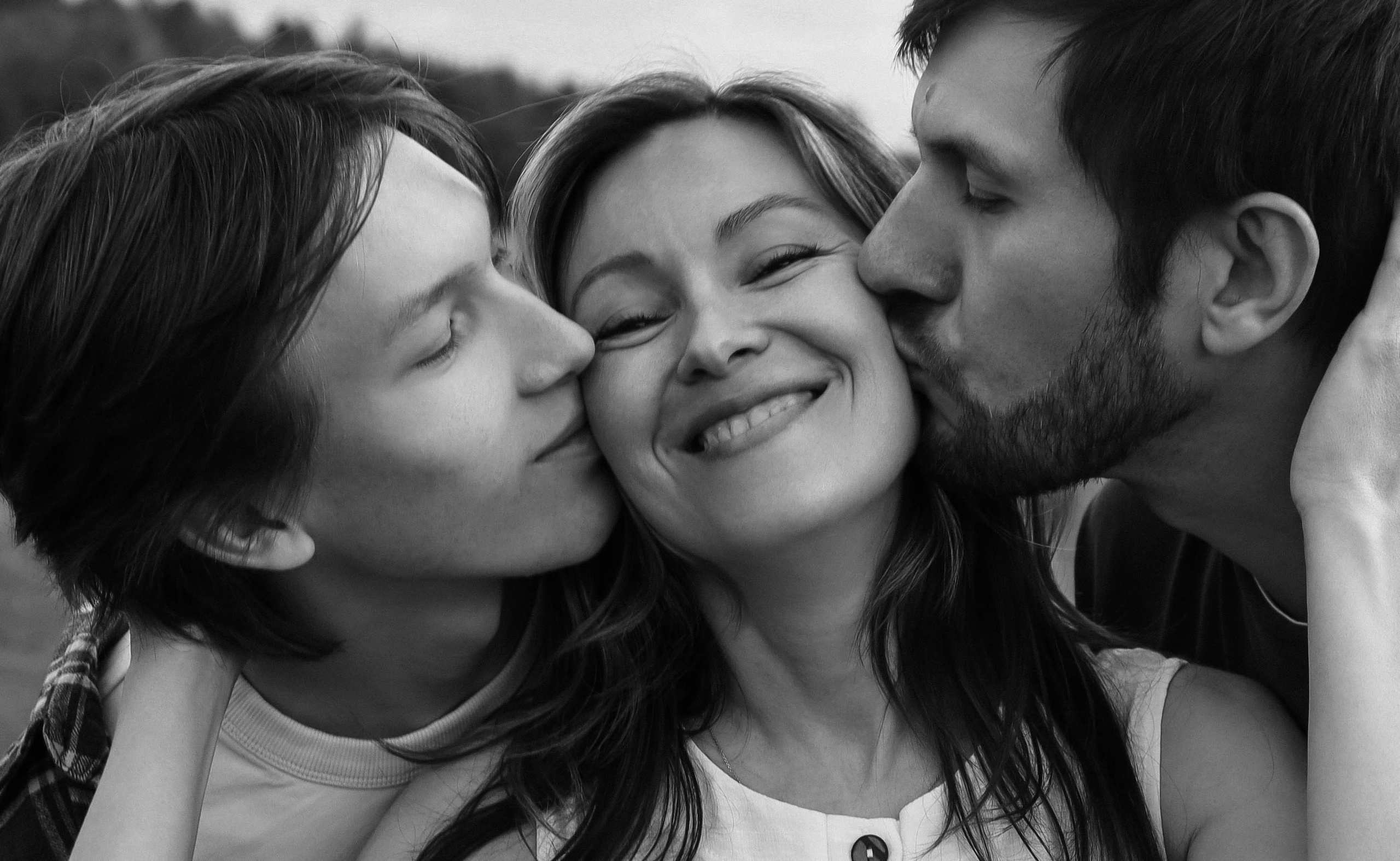 Семья в поле. Фотограф Александра Коновалова