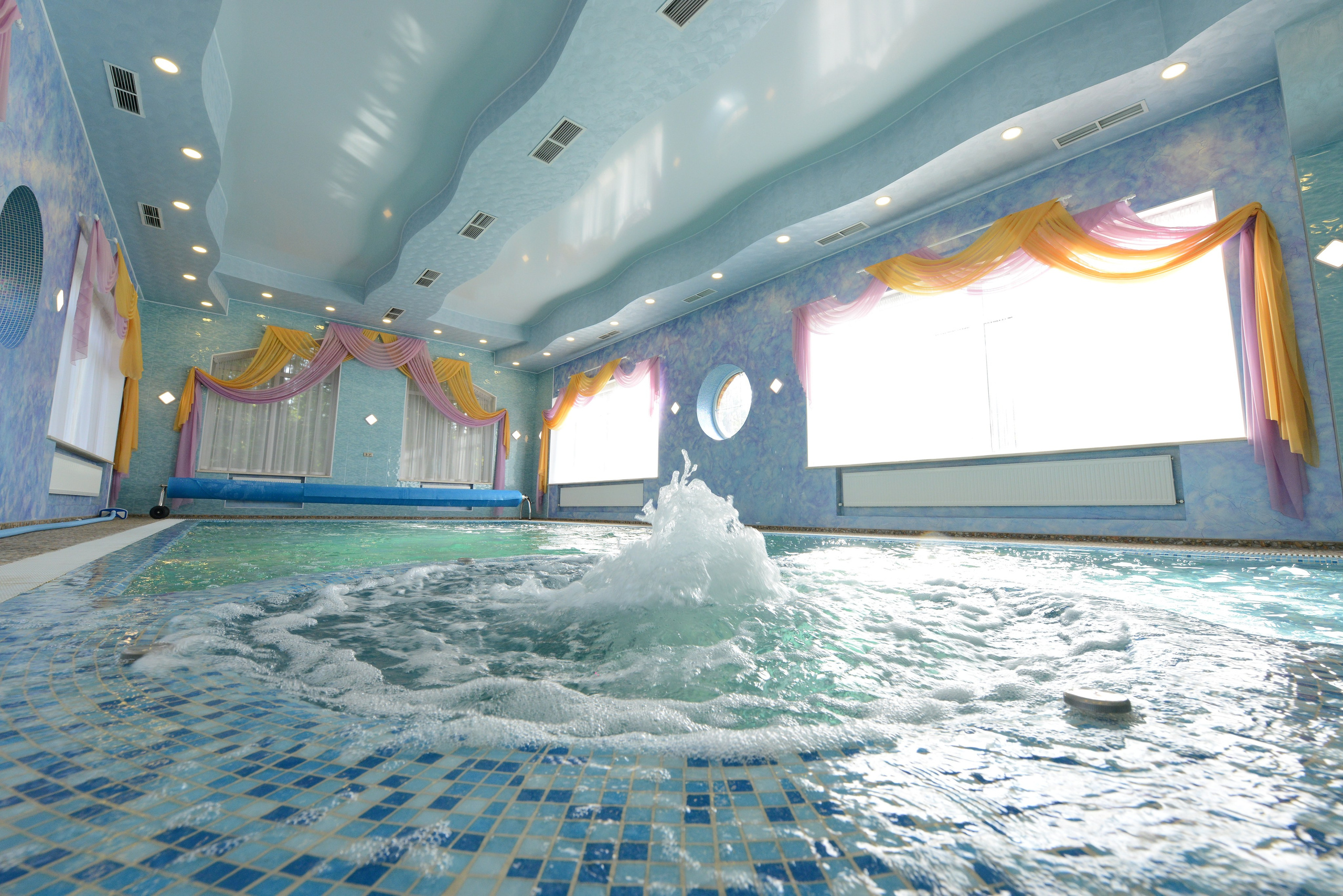 Фотосъёмка недвижимость, дома, участки, коттеджи, студии, интерьерная съёмка. «Студия DRONAVT`s» — видеосъёмка и фотография г. Москва