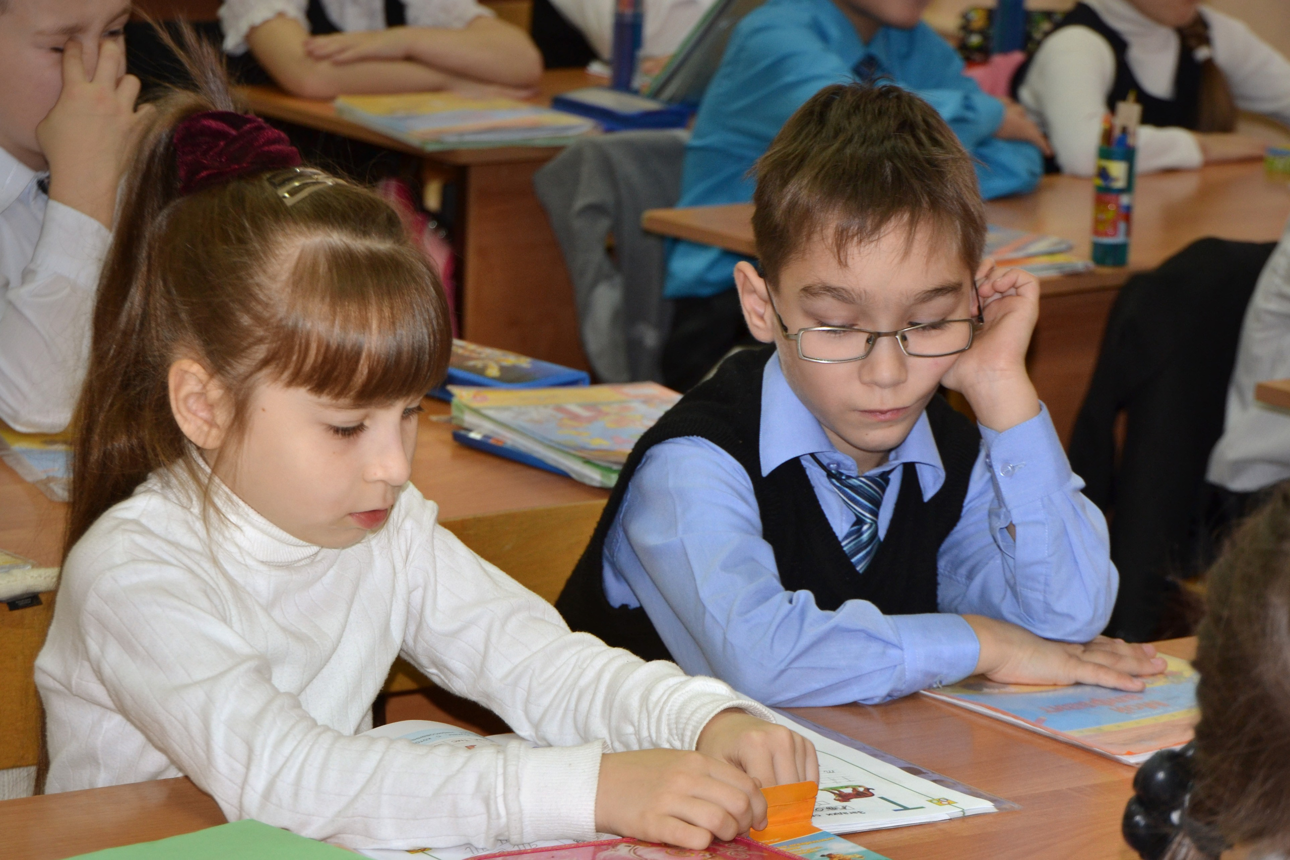 Фотосессия 1 сентября для 1 класса в школе | Фотограф на 1 сентября в Самаре