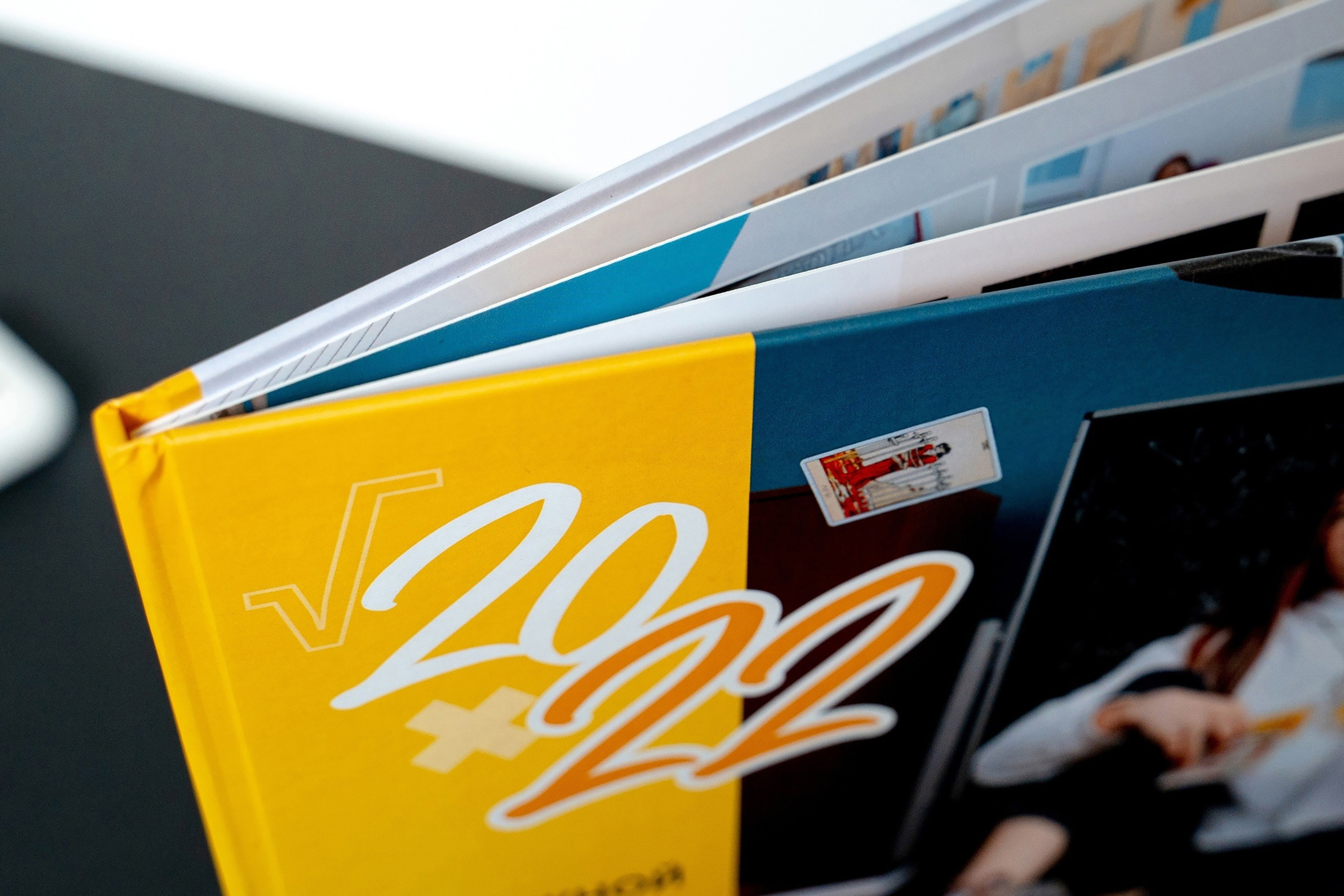 Школы. Свадебное видео и выпускные альбомы в Челябинской области in LENS