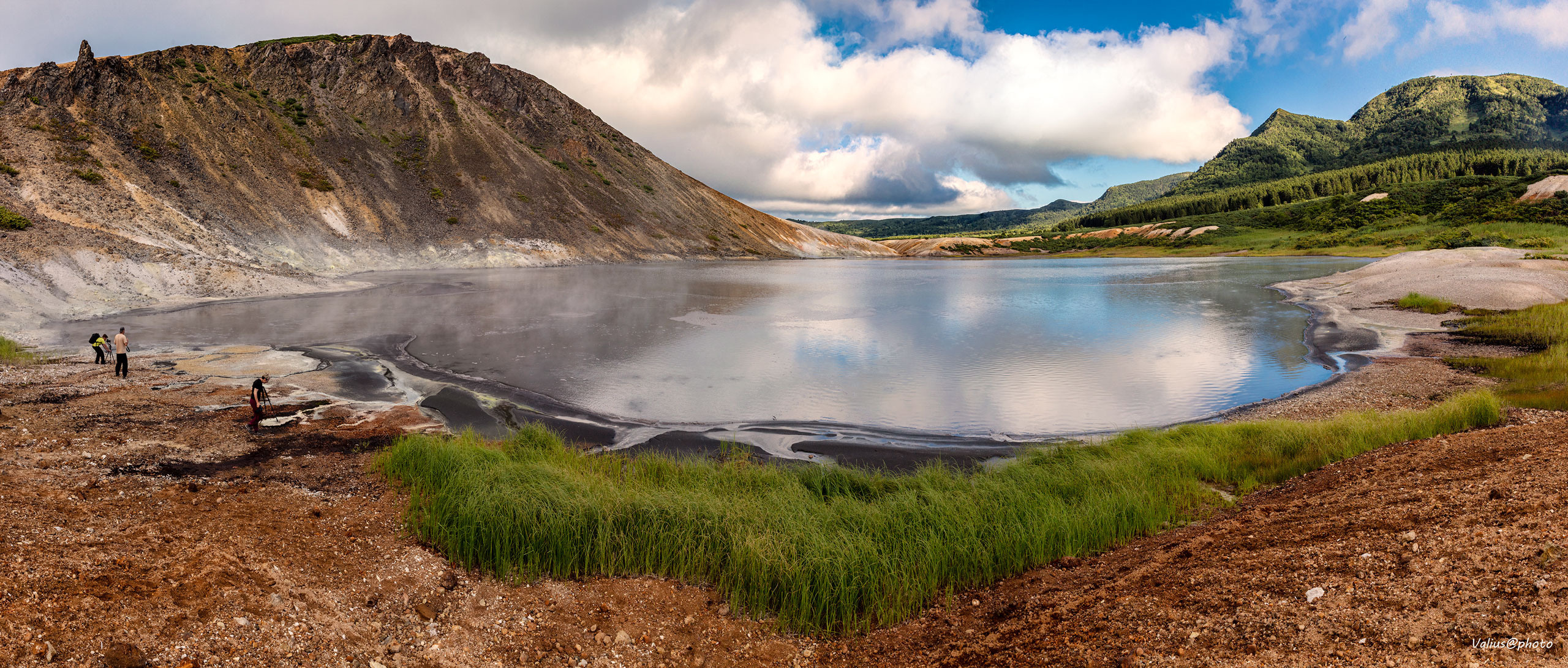 Кунашир. Вулкан Головина. Озеро Кипящее