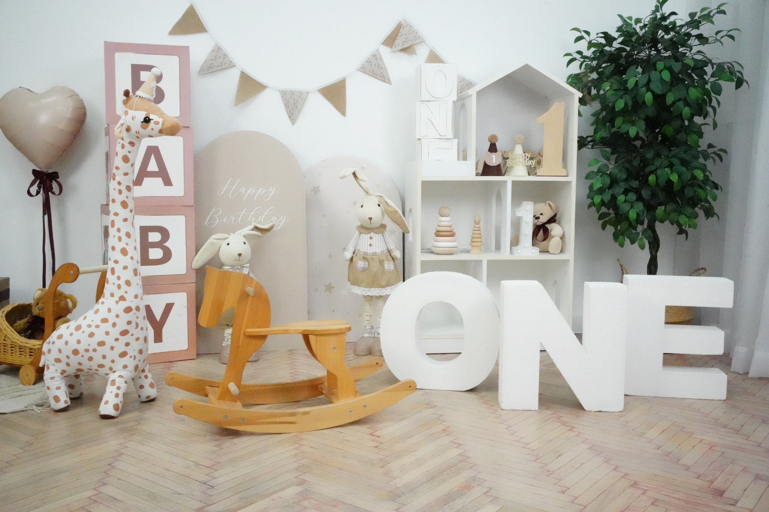 Наши Новые Фотозоны. Детская Фотостудия ГОДОВАСИКИ в Санкт-Петербурге фотосесия на годик