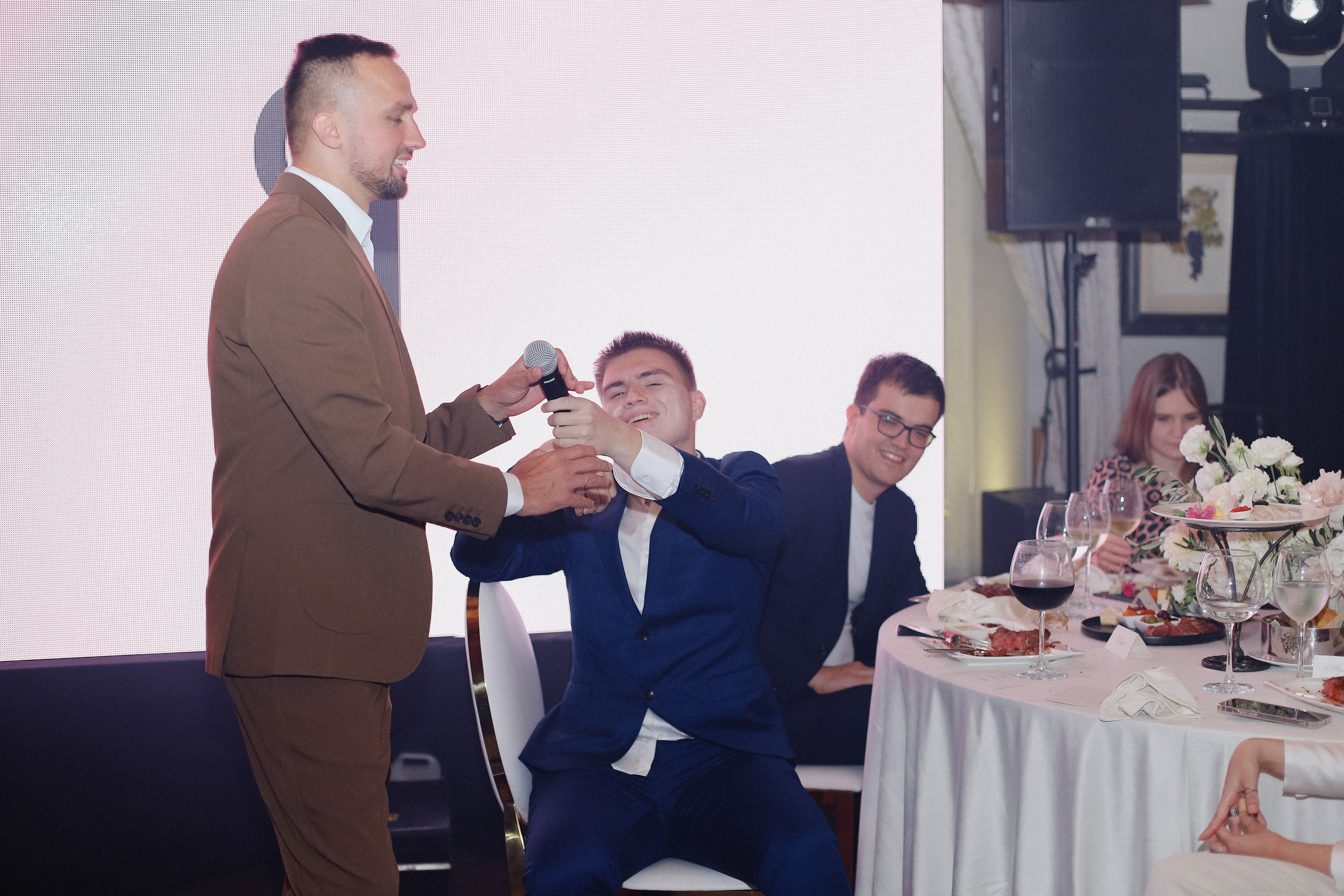 Илья и Анастасия. Фотограф в Алматы и Москве Даша Пушкина