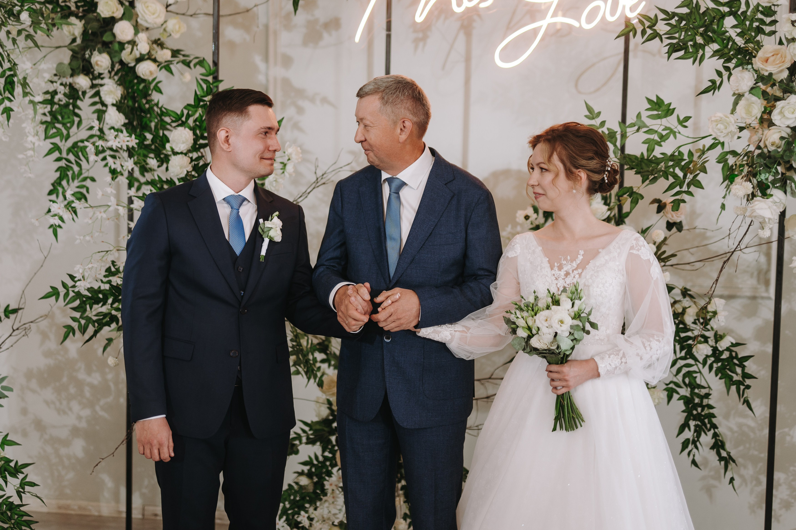 СВАДЕБНЫЙ ФОТОГРАФ УФА, ЭСТЕТИК ФОТОСТУДИЯ, ВЫСОТА 22, БОТАНИЧЕСКИЙ САД, ДВОРЕЦ БОРЬБЫ