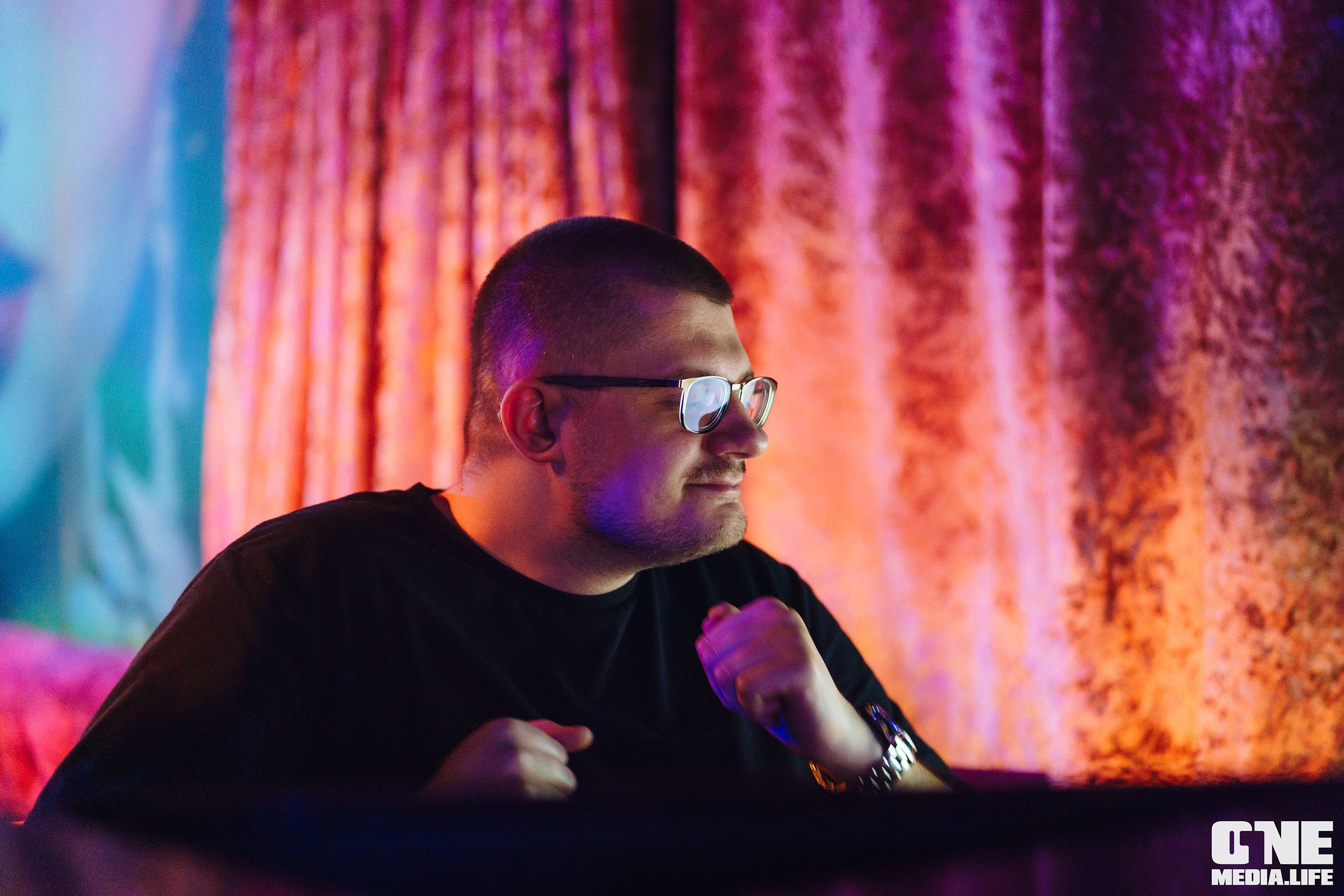 Фоторепортаж из караоке-клуба Эйфория. One Media Life: фоторепортажи, фотоотчеты с мероприятий и заведений