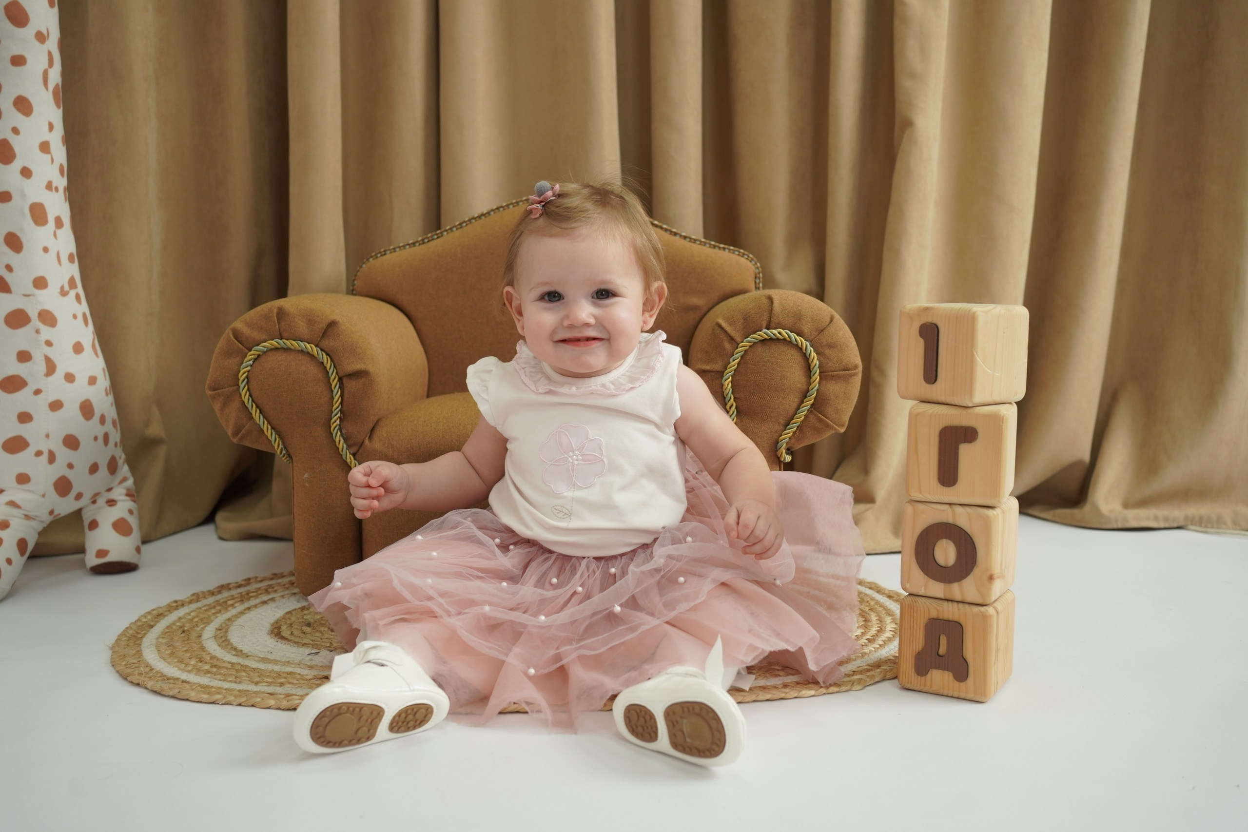 Фотоссесия на Годик для Девочки. Детская Фотостудия ГОДОВАСИКИ в Санкт-Петербурге фотосесия на годик