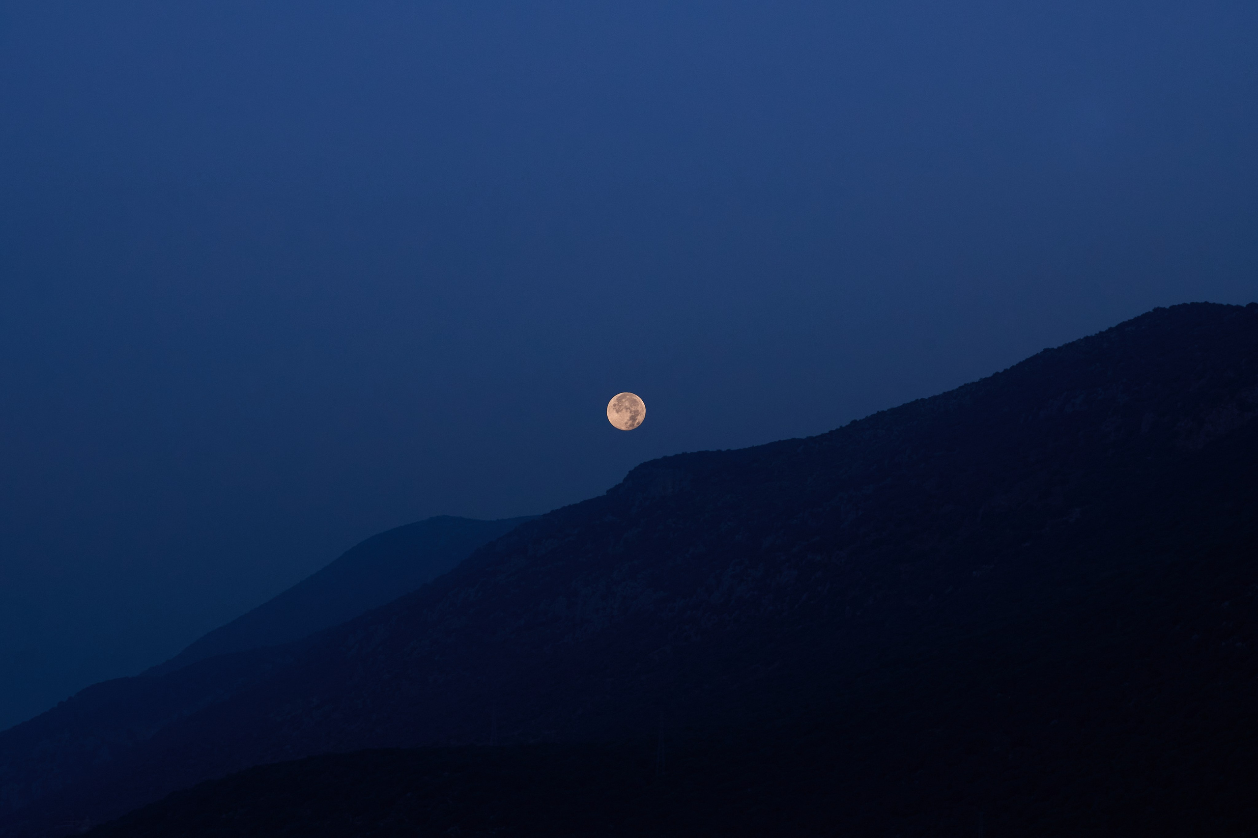 Photographer Yulia Lushnikova, Based in Valencia