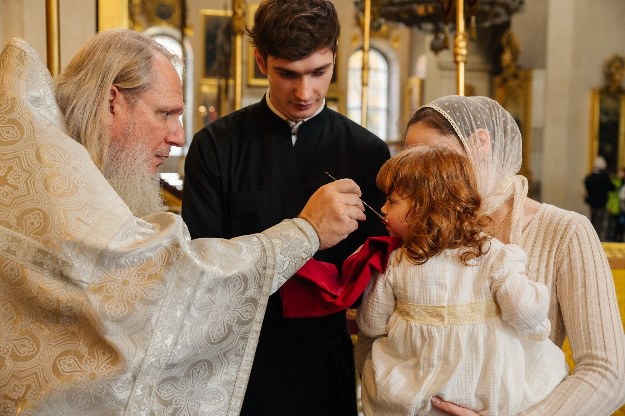 Где покрестить ребенка в СПб Спасо Преображенский собор крещение. Фотограф крещение венчание в Петербурге! Помогает подобрать храм и посоветовал душевного батюшку в СПб