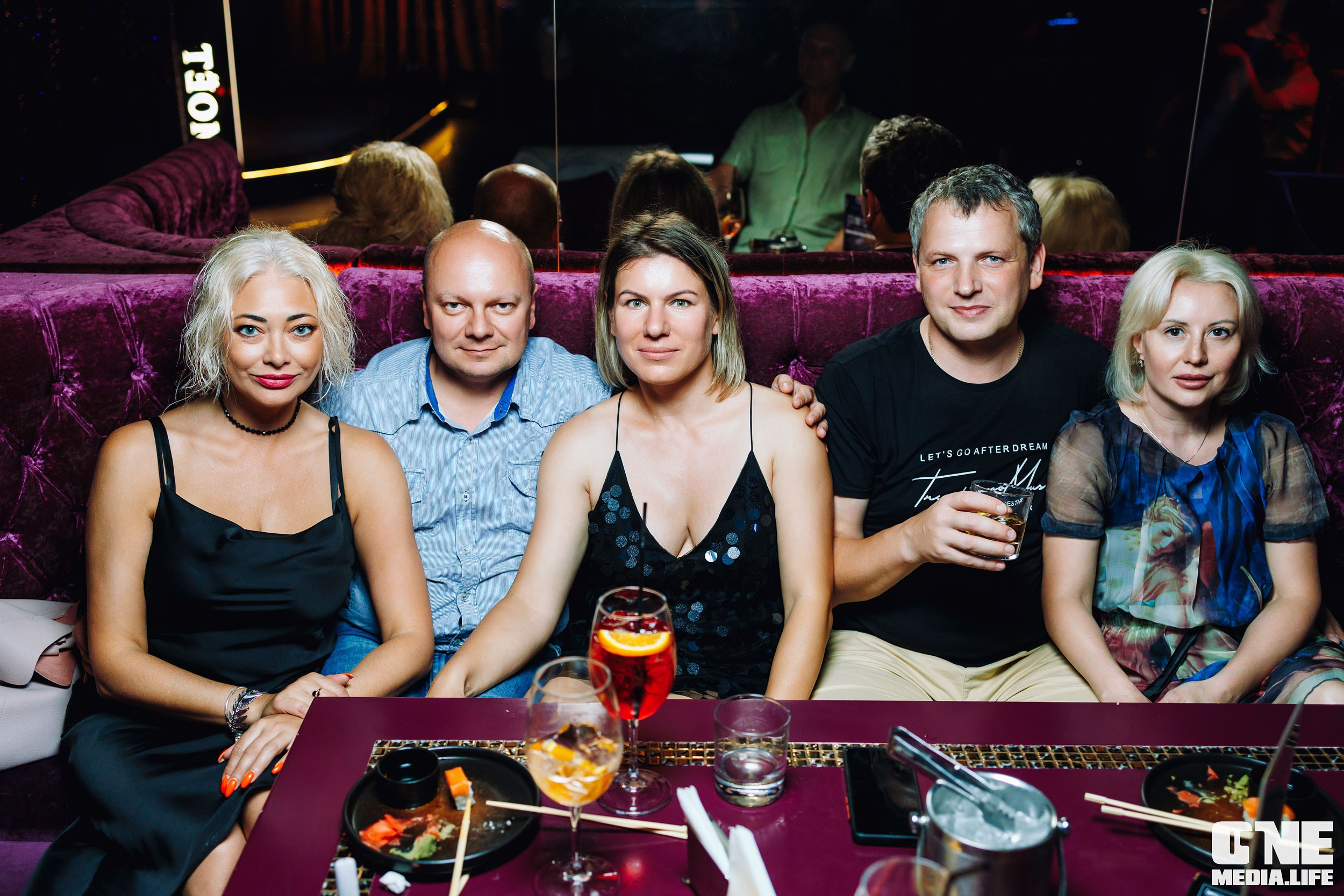 Фоторепортаж из караоке-клуба Эйфория. One Media Life: фоторепортажи, фотоотчеты с мероприятий и заведений