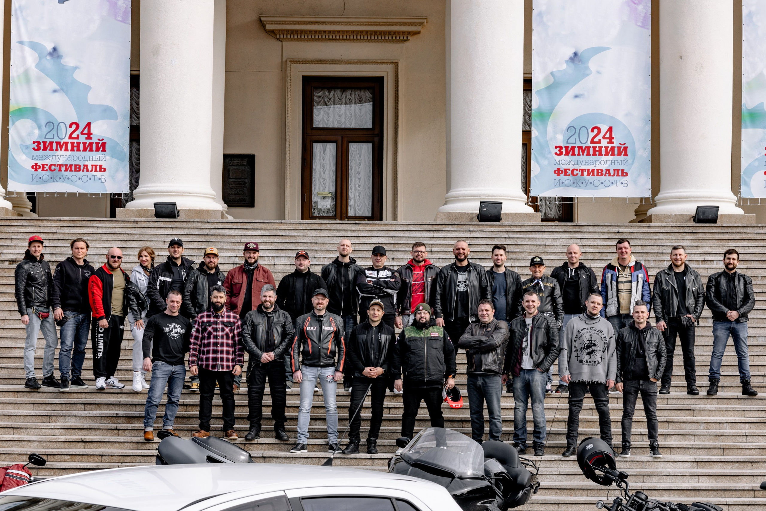 Клуб Harley Davidson. Свадебный фотограф ростов-на-Дону / Сочи / Москва