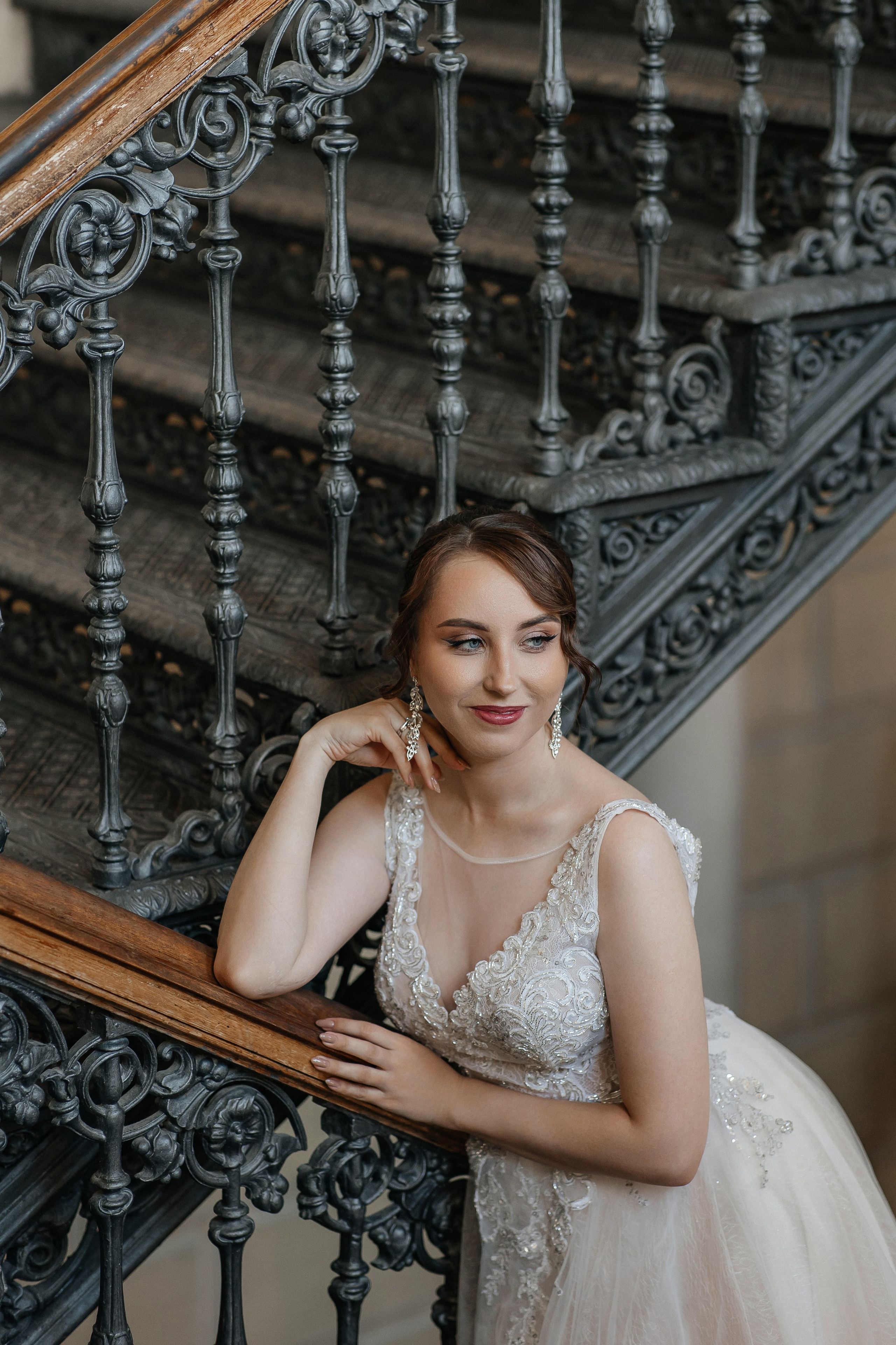 Свадебная фотосессия в Библиотеке-читальне имени Пушкина. Свадебный фотограф в Москве Дарья Олендарёва