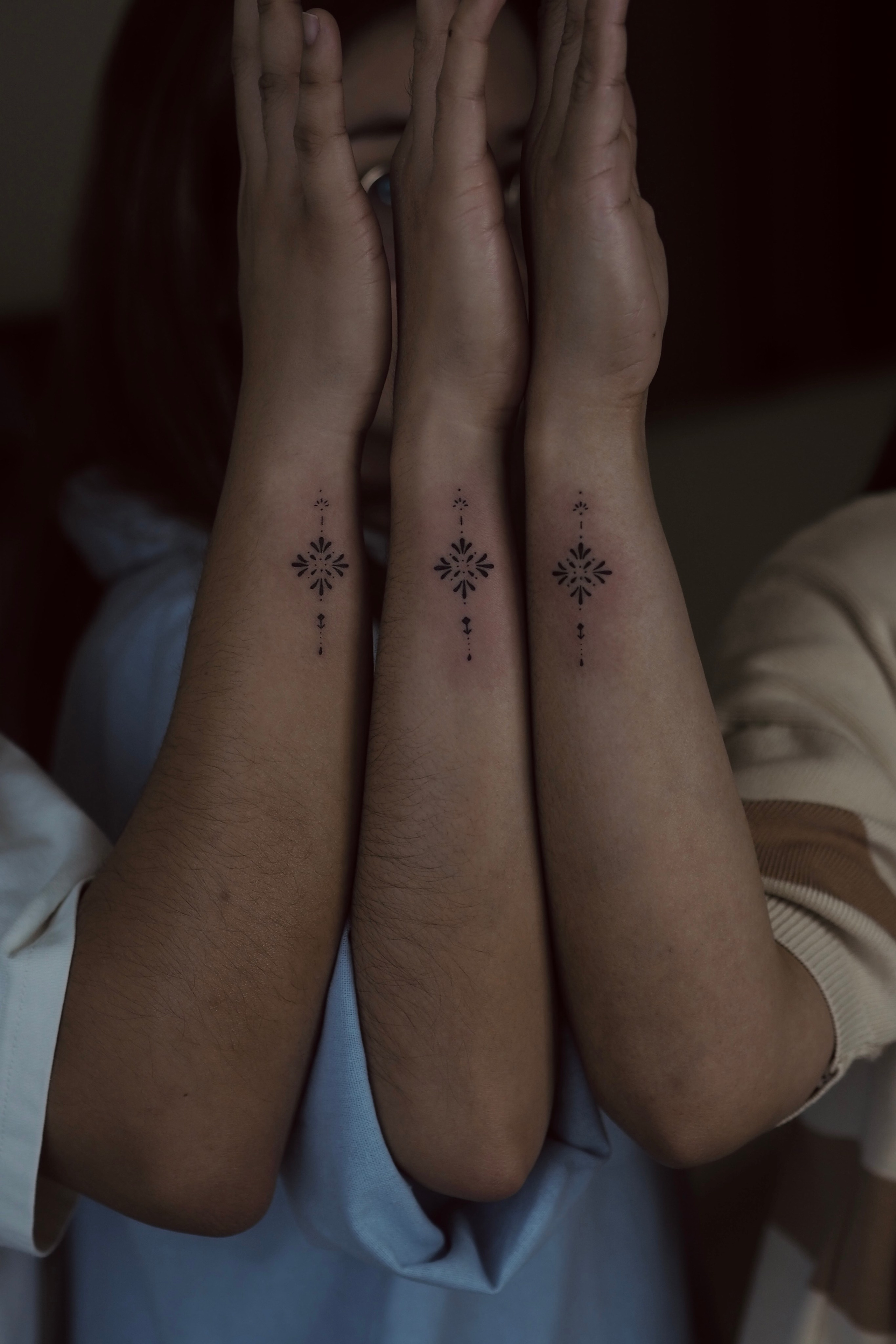 Мини тату. Женский фотограф и мини-тату мастер Москва Юлия Солодкина