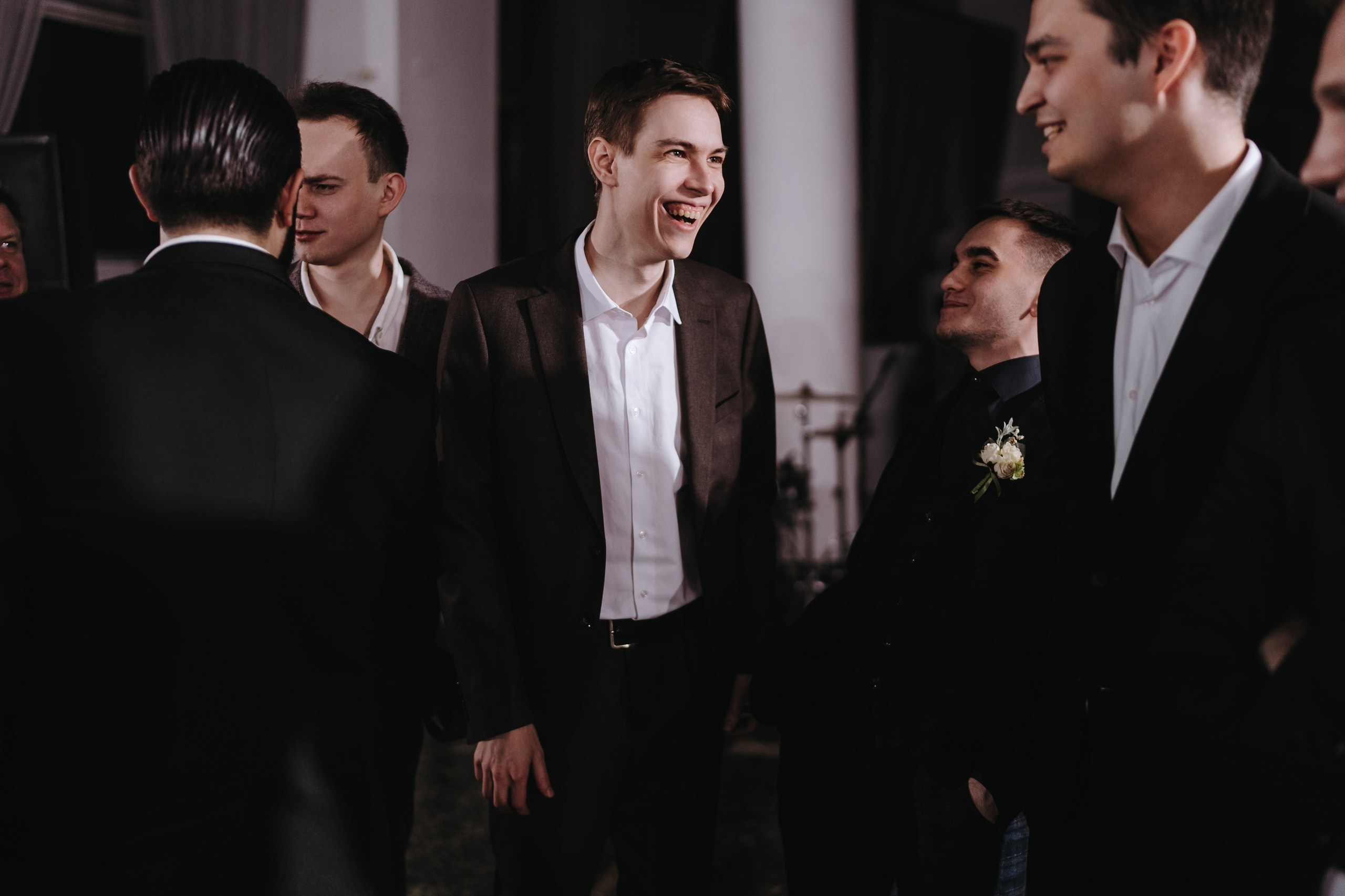 РЕСТОРАН ТАРАТАУ, ВЕДУЩИЙ АЗАТ ГАЙСИН И АРТУР ИЛЬЯСОВ УФА