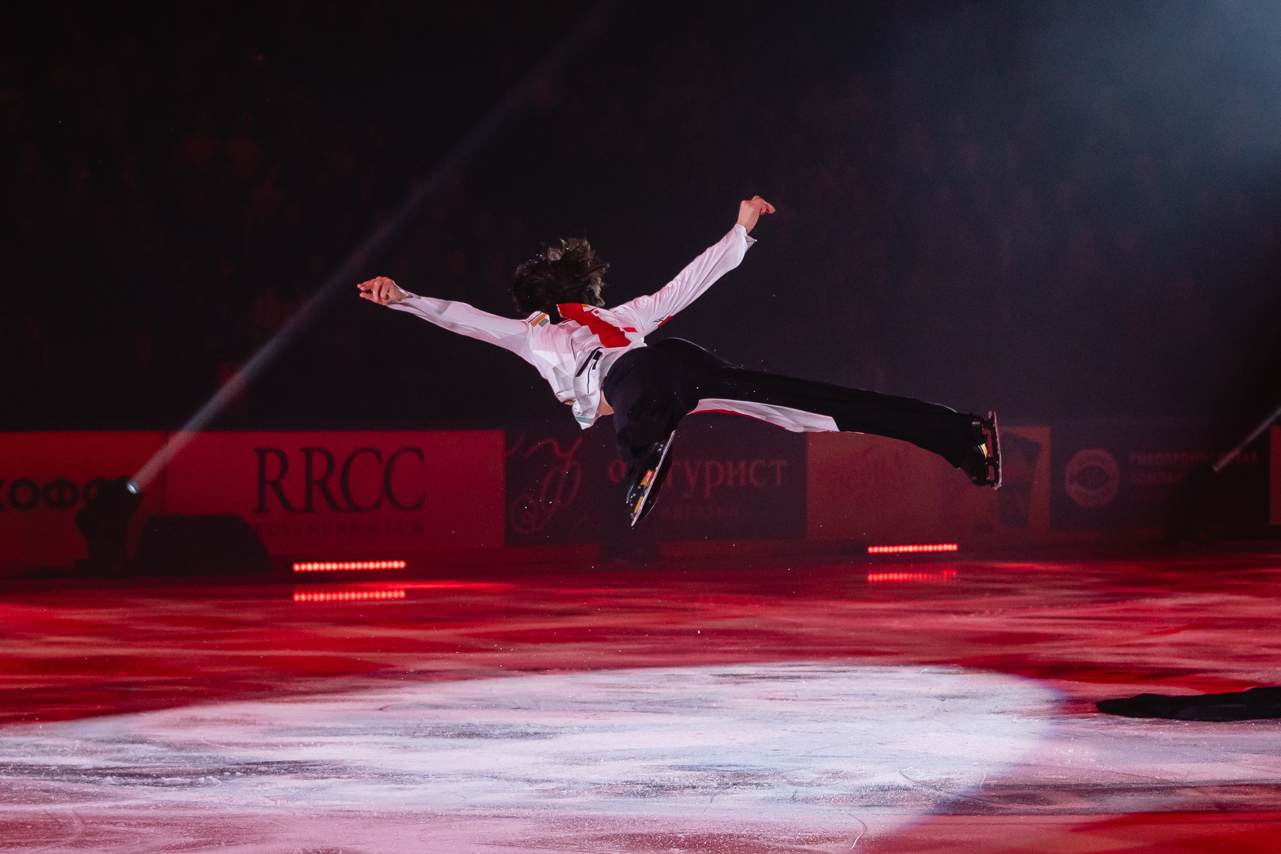 Шоу «Чемпионы на льду» в Новосибирске. Воробьева Ксения — Спортивный и танцевальный фотограф Новосибирск