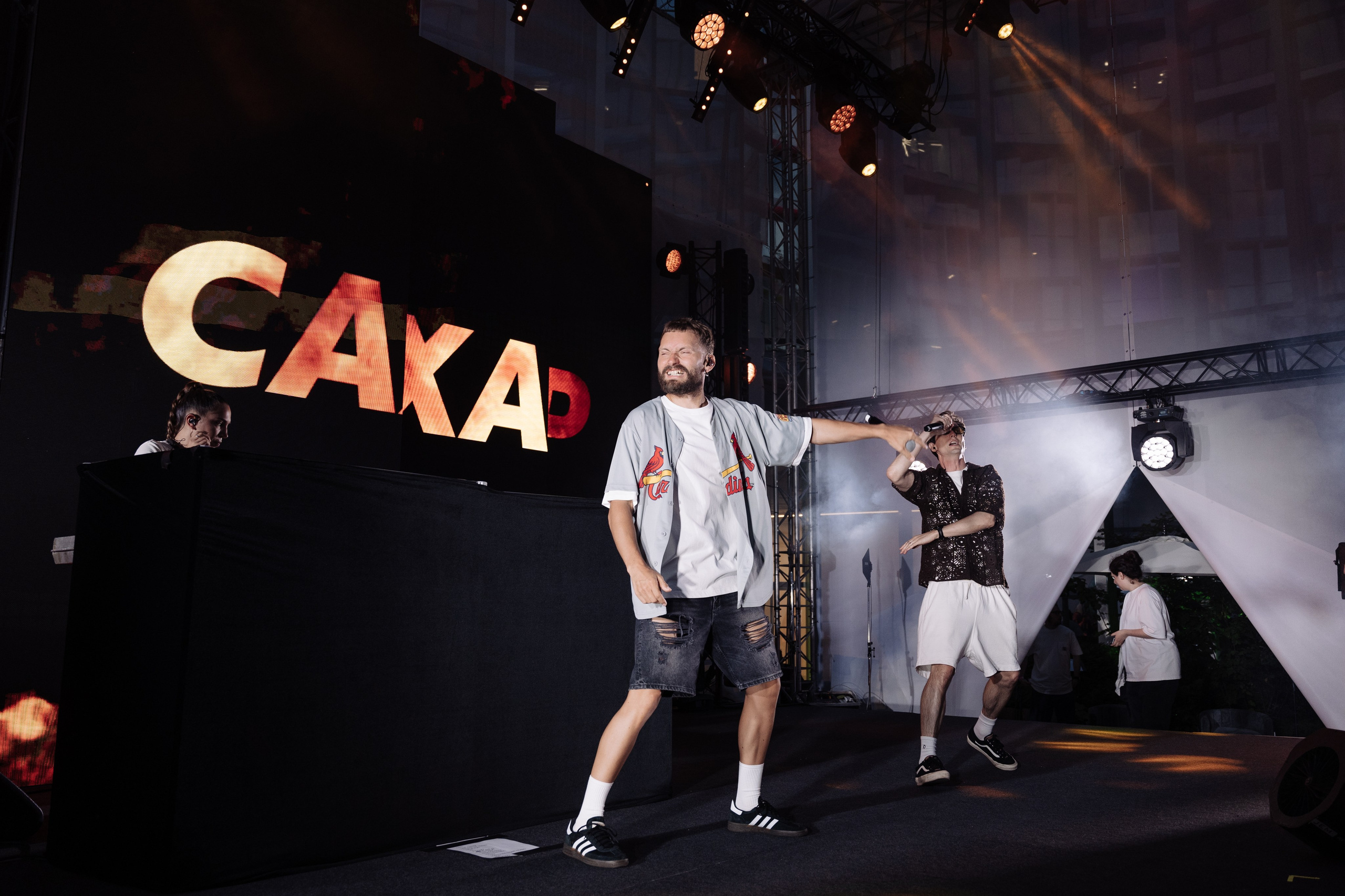 ЛЦТ ФЕСТ 2024 в арт кластере Ломоносов. Свадебные фотосессии в Москве. Фотограф Сергей Ржевский