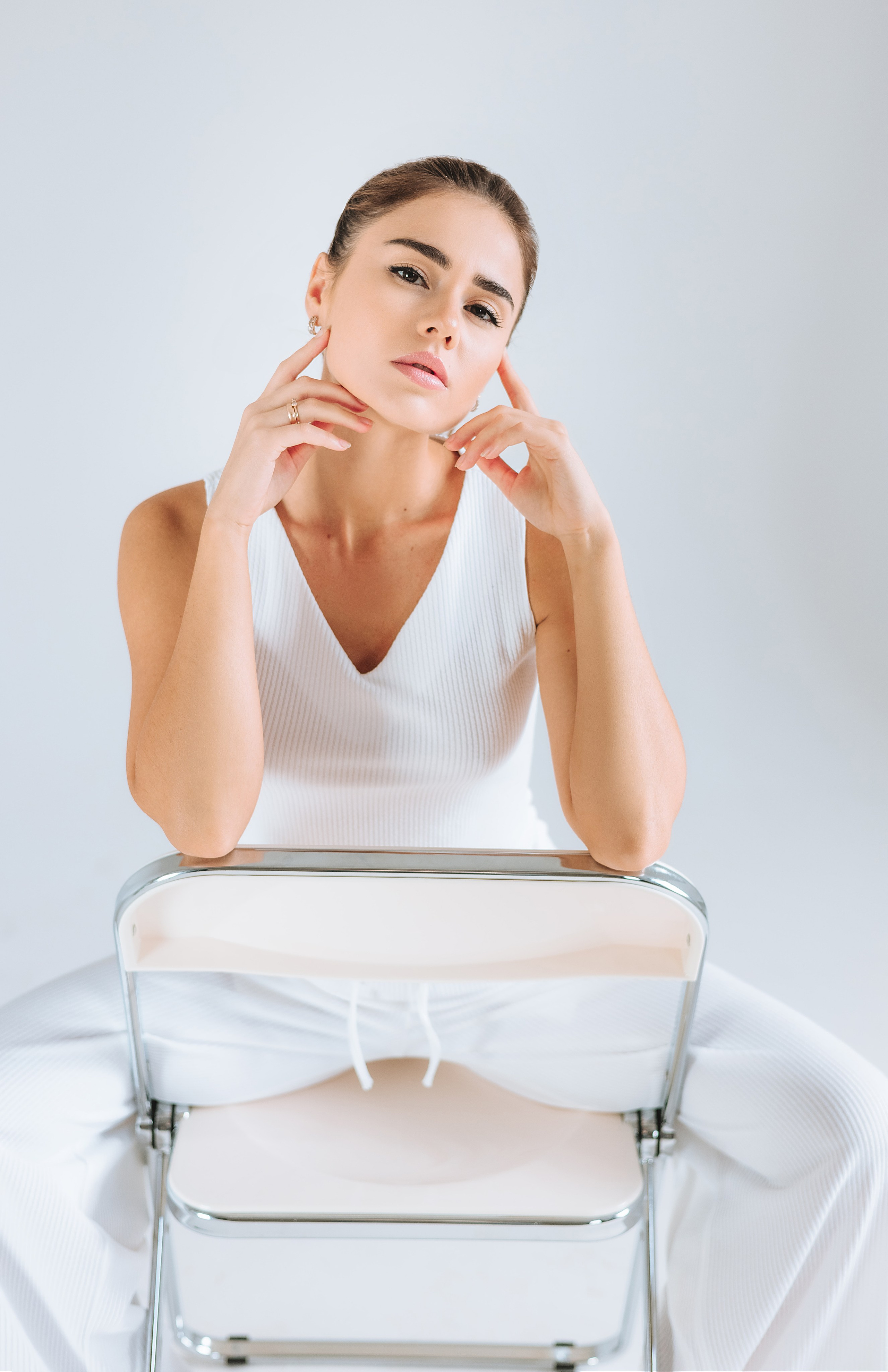 Портфолио — Женский портрет — фотограф Анастасия Инвиш. Эротическая фотосессия в стилю ню в Москве — заказать ню фотосессию от 19 800 руб!