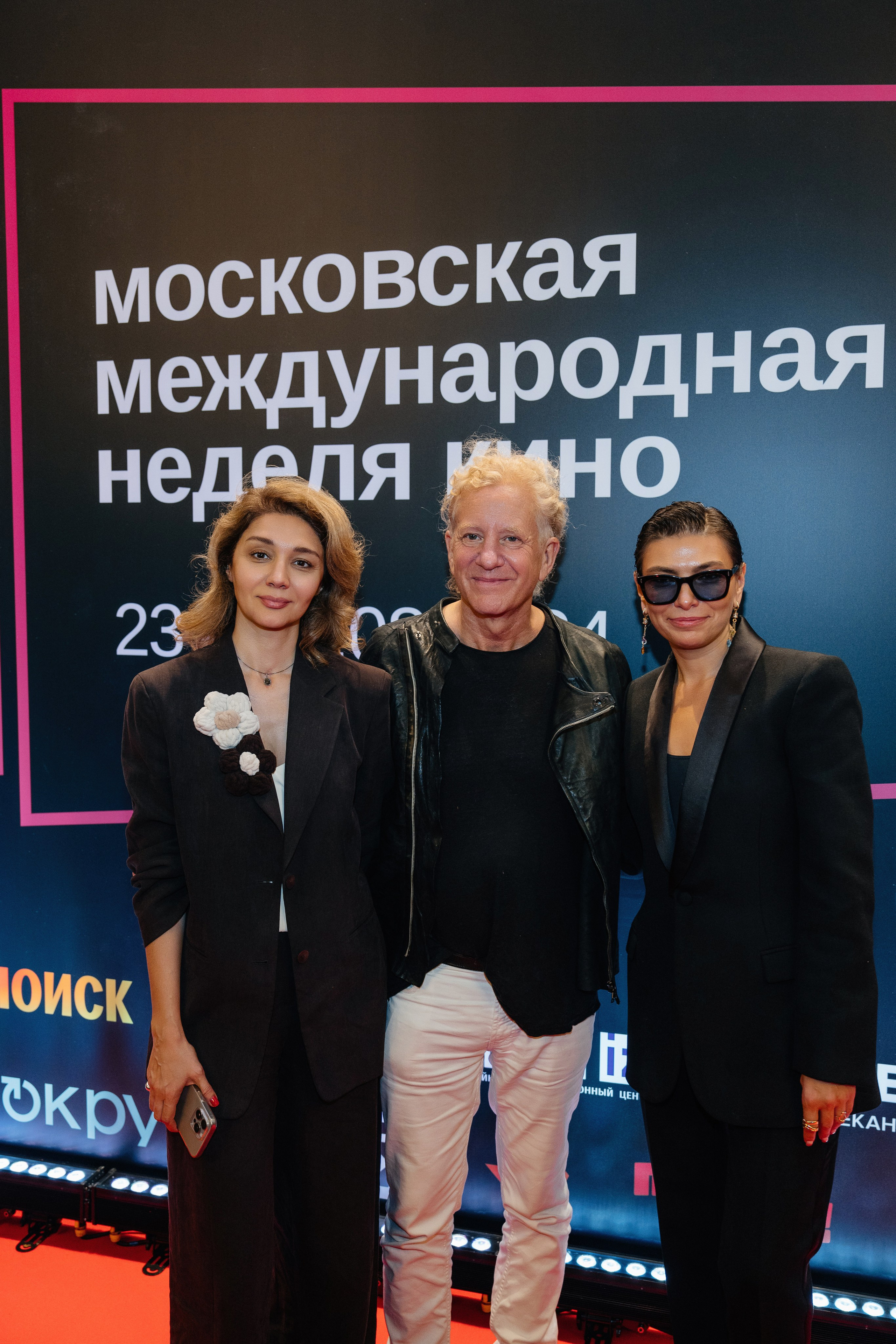 СВЕТСКАЯ ХРОНИКА. Фотограф Ян Сылка