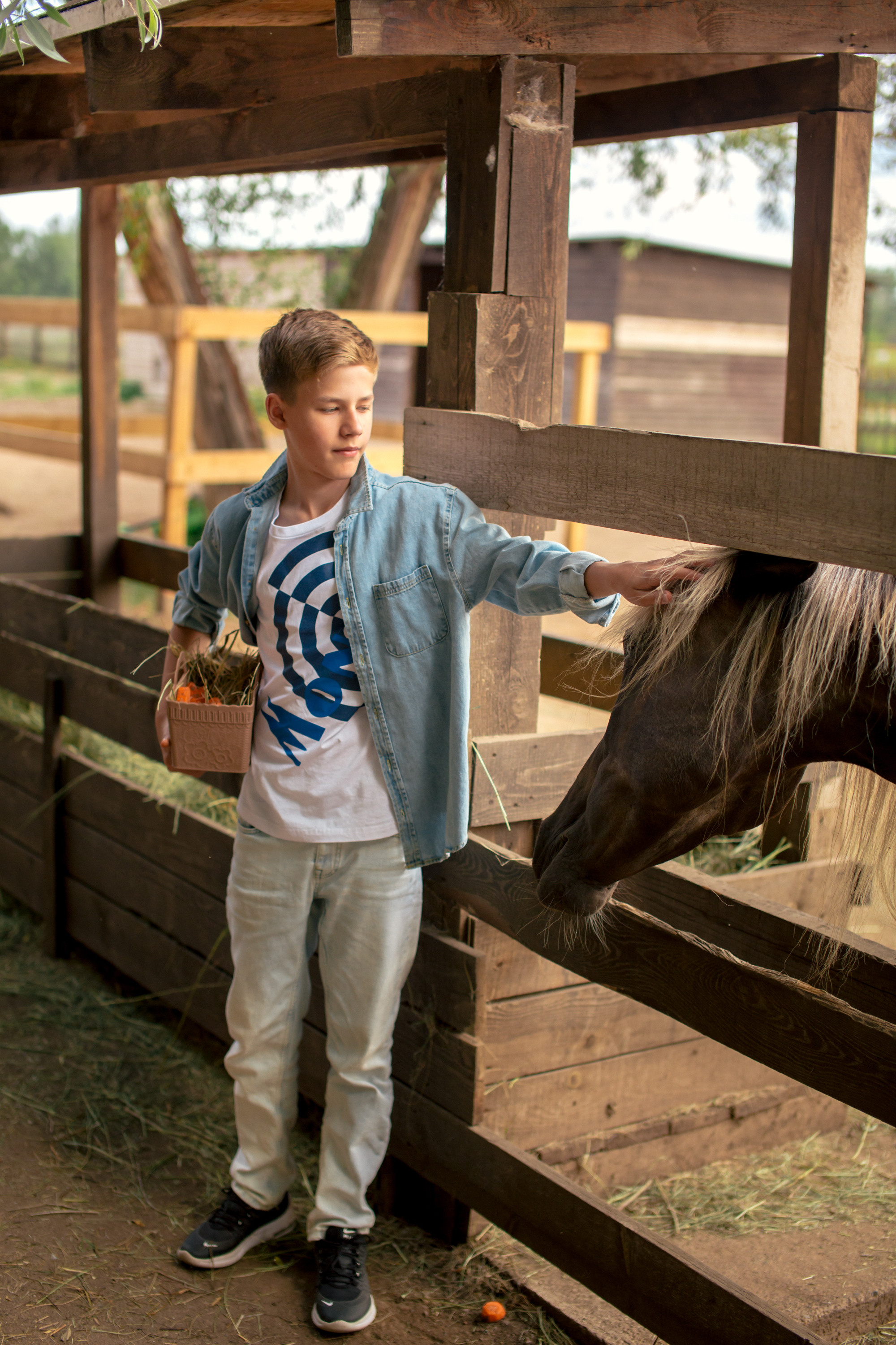 Семейная фотосессия в «Воздухе». Фотограф в Оренбурге. Профессиональный фотограф