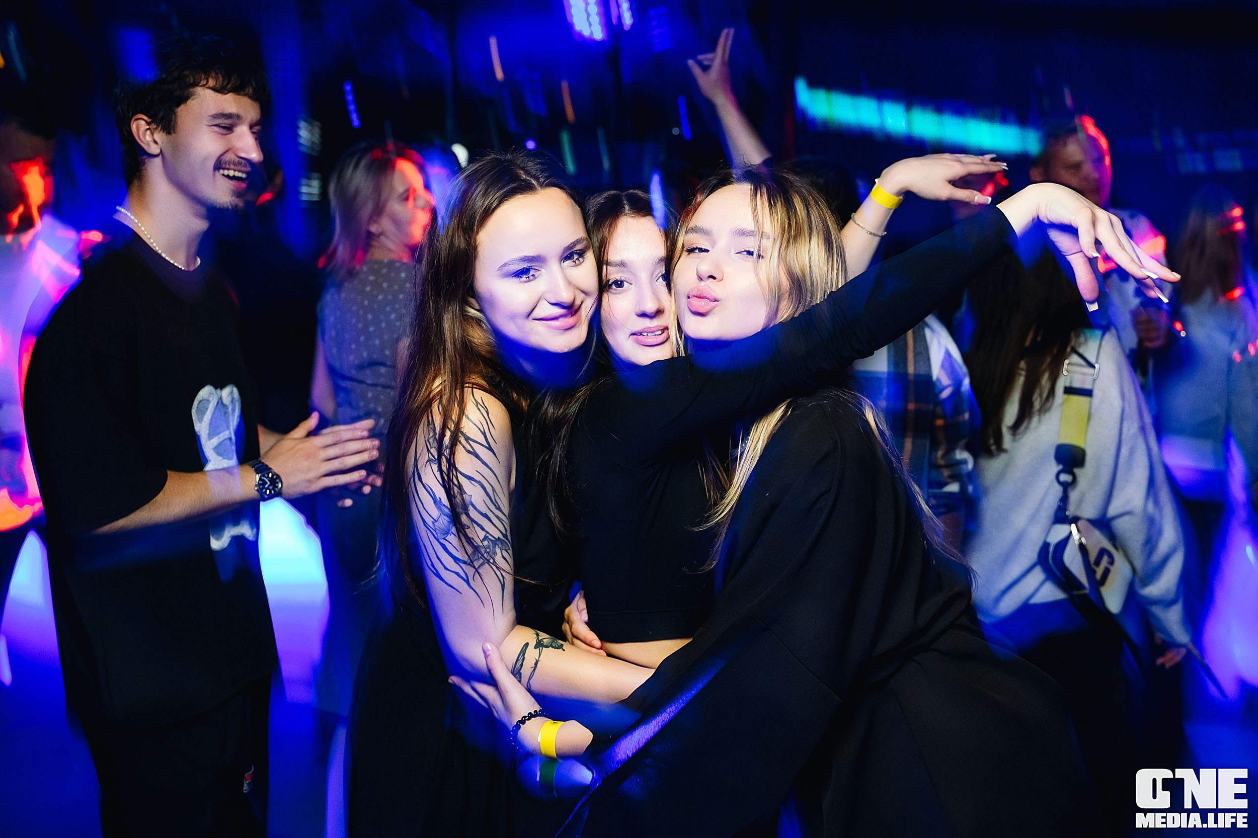 Фоторепортаж из РК Планета. One Media Life: фоторепортажи, фотоотчеты с мероприятий и заведений