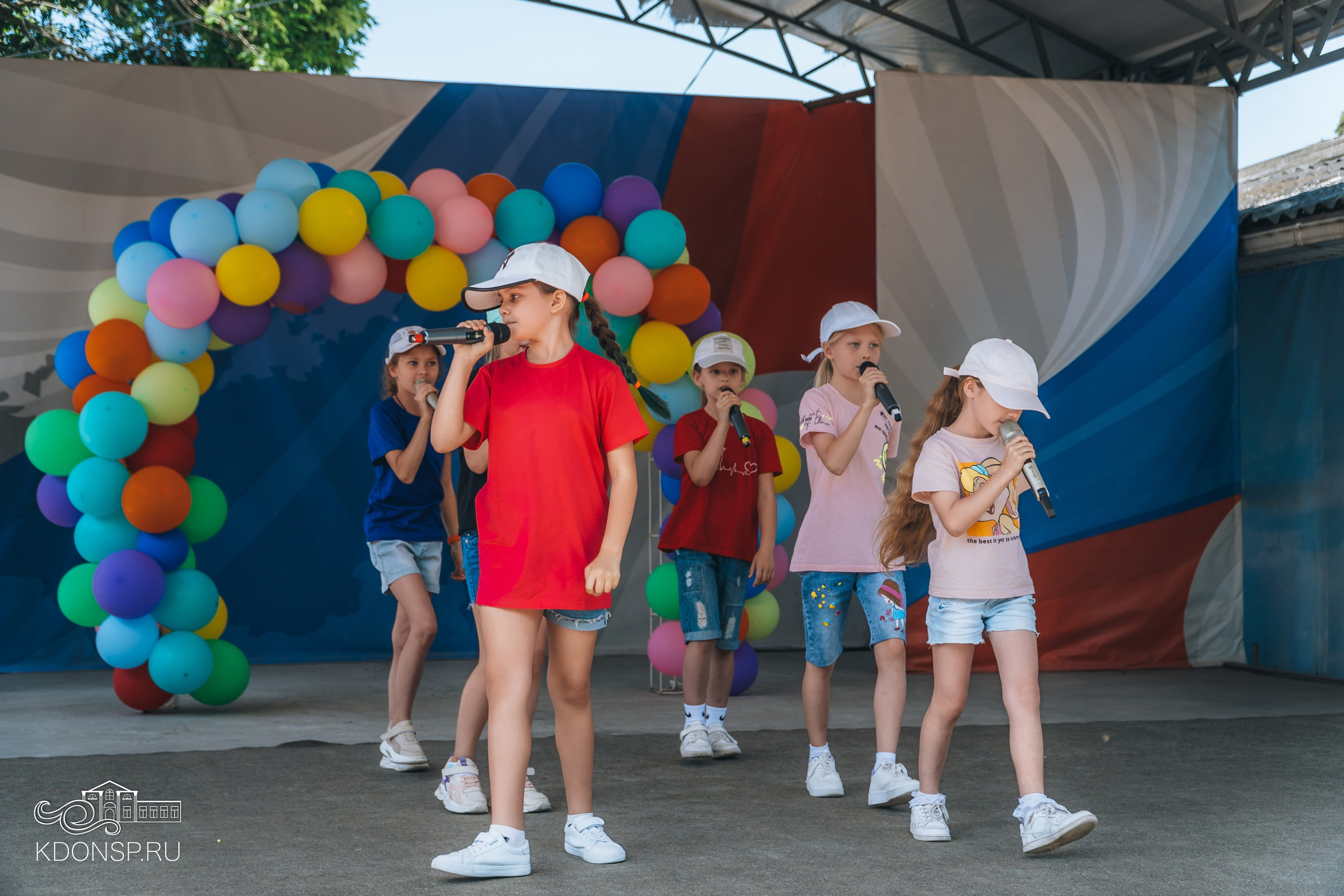 Должны смеяться дети. Новотитаровский Дом культуры