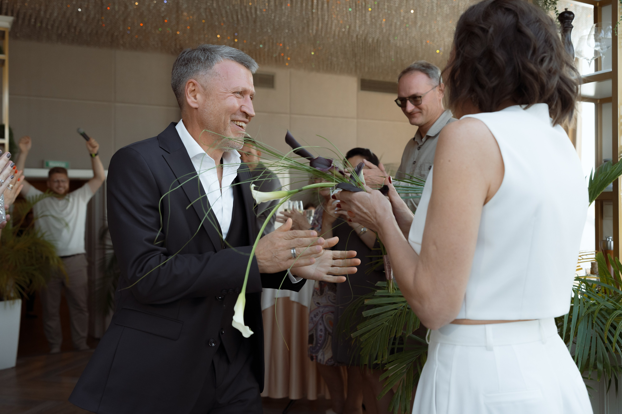 Свадьба Ольги и Дениса — церемония на Фурштатской и прогулка у Исаакия. Свадебный фотограф Дмитрий Родионов — Санкт-Петербург и Ленинградская область