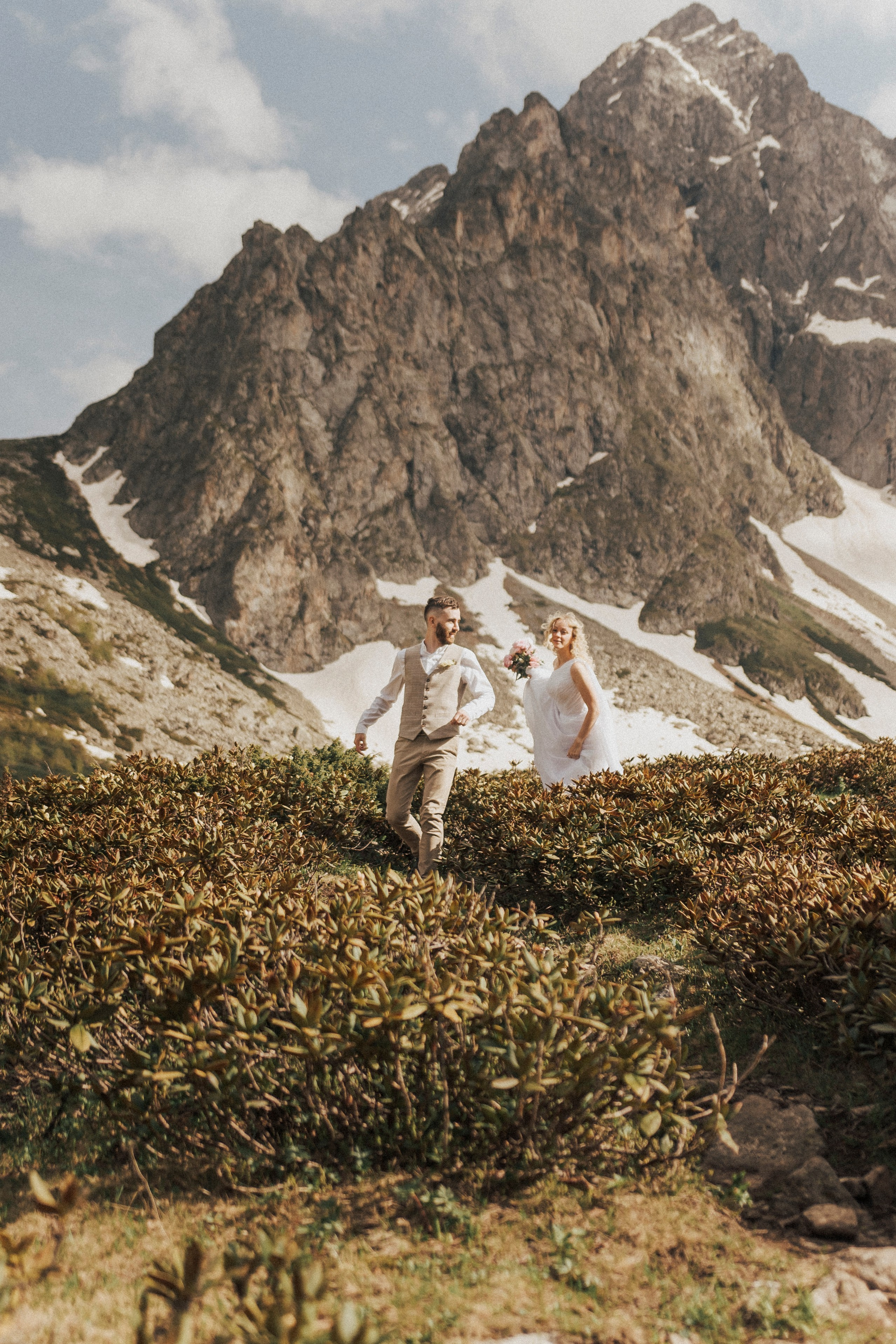 НАША ВЫСОТА 2280. Фотограф Настя Конник | Пятигорск | Эльбрус | Домбай | Архыз | Видеограф КМВ