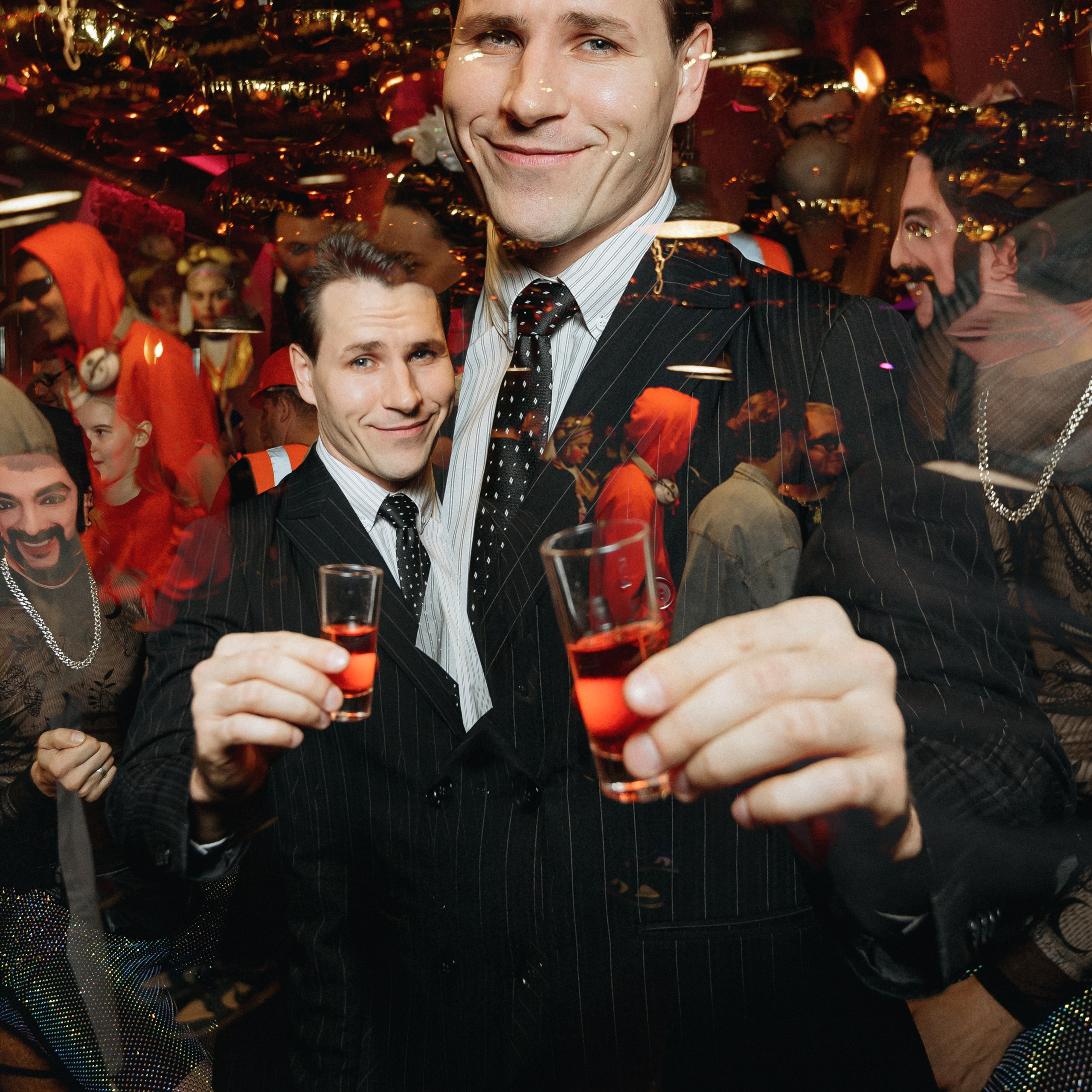 IVENT PARTY. СВОИ. ФОТООТЧЕТЫ-СОБЫТИЯ-МЕСТА