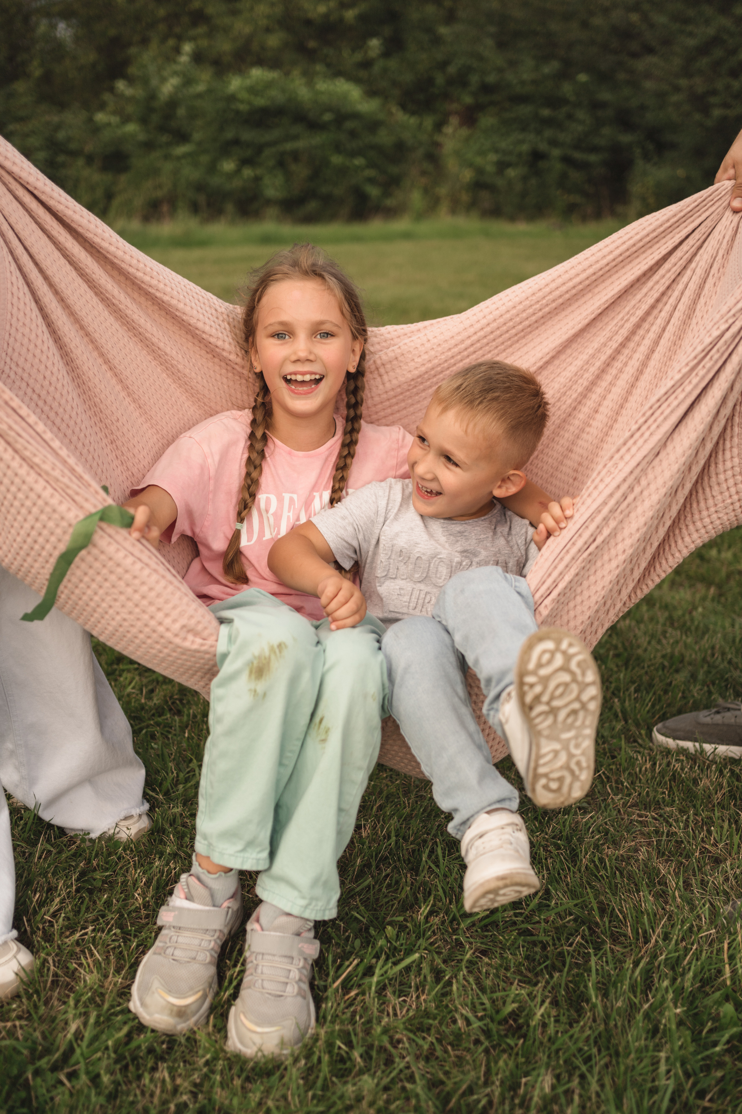 Семейная прогулочная фотосессия в Самаре. Семейный фотограф Ольга Мишустина в Самаре