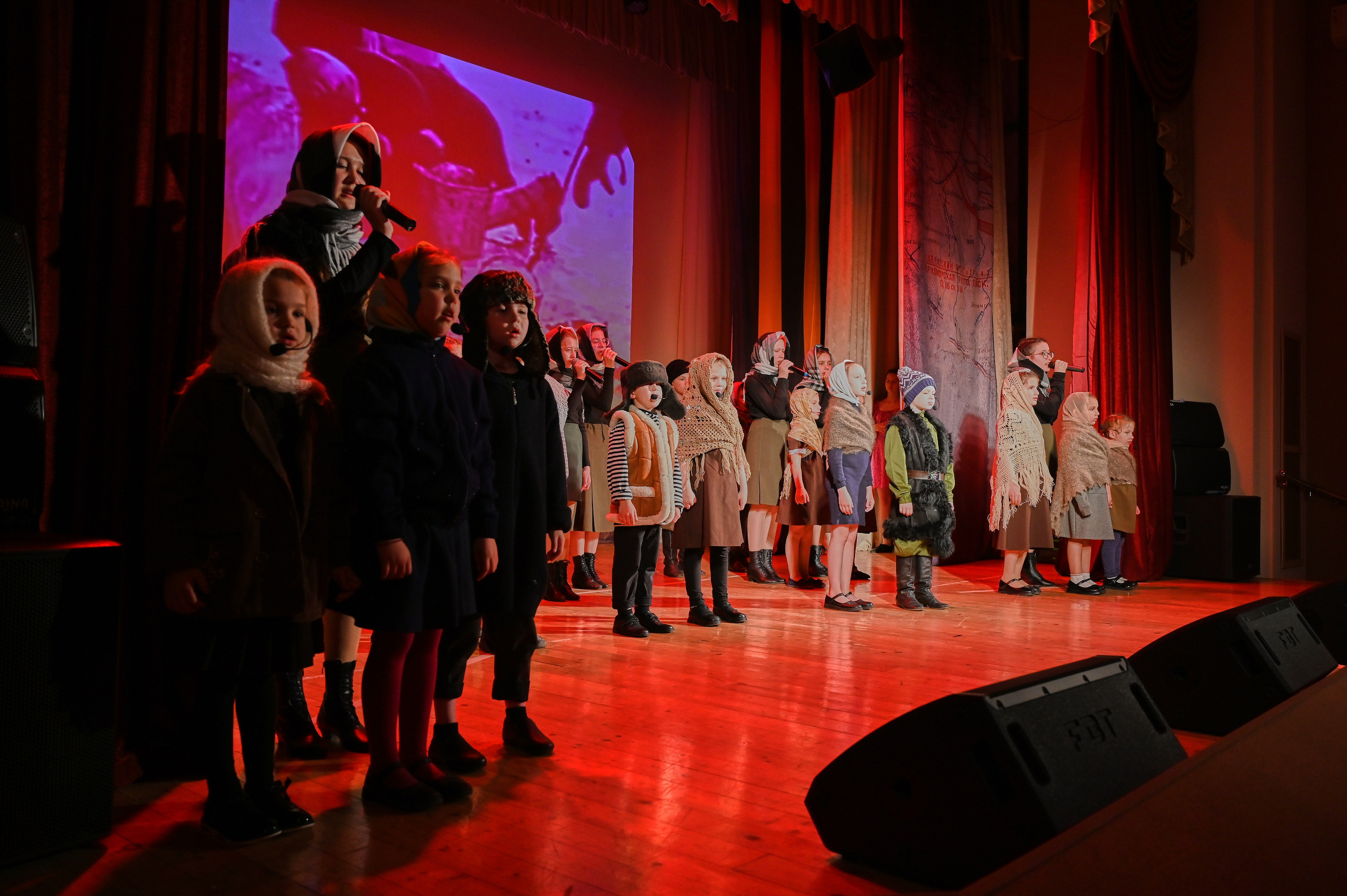 9 мая в ДК КАбардинки. Жизнь курорта Кабардинка в фотографиях