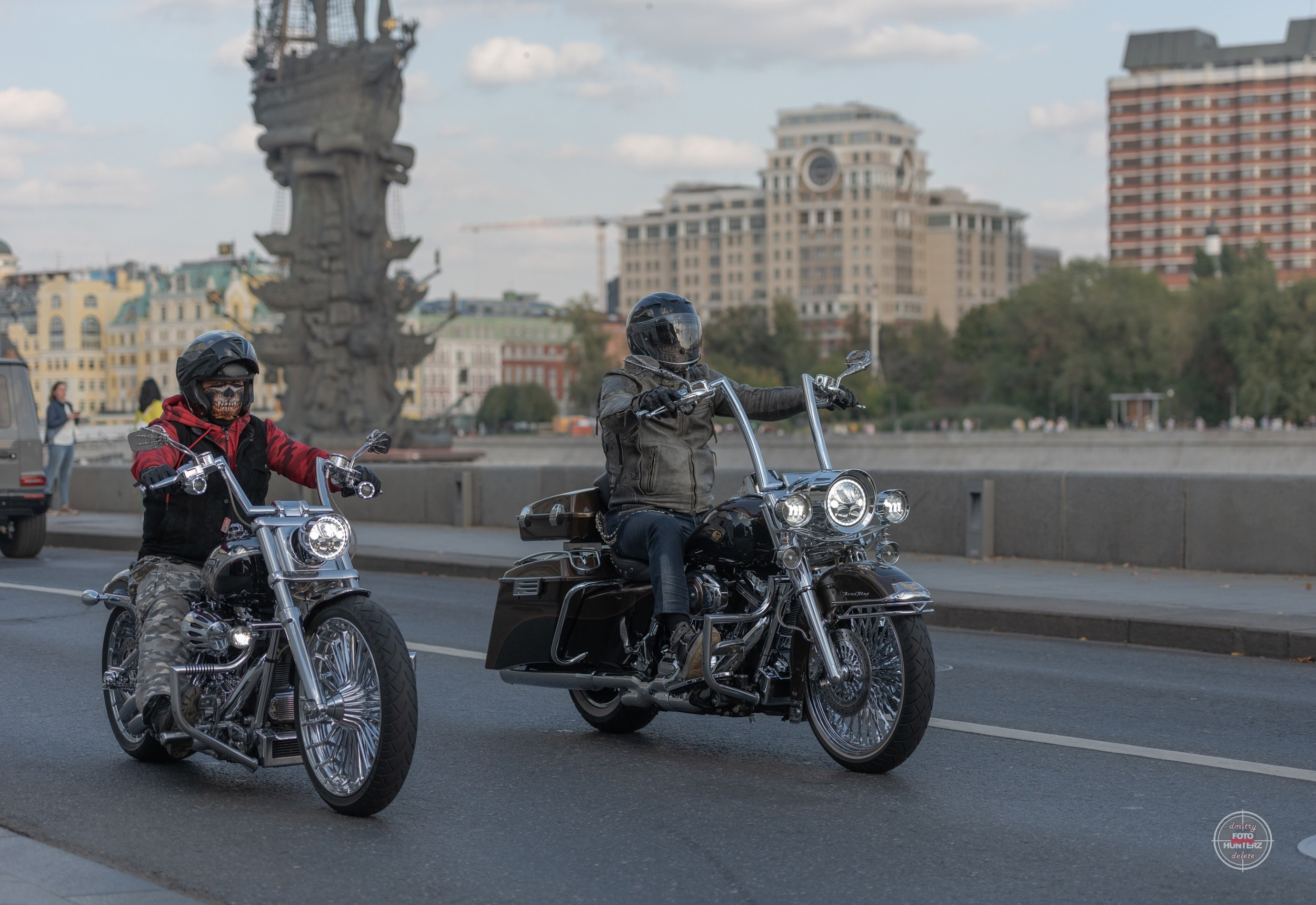 FotoMotoHunterZ — фотографии мотоциклистов на улицах города