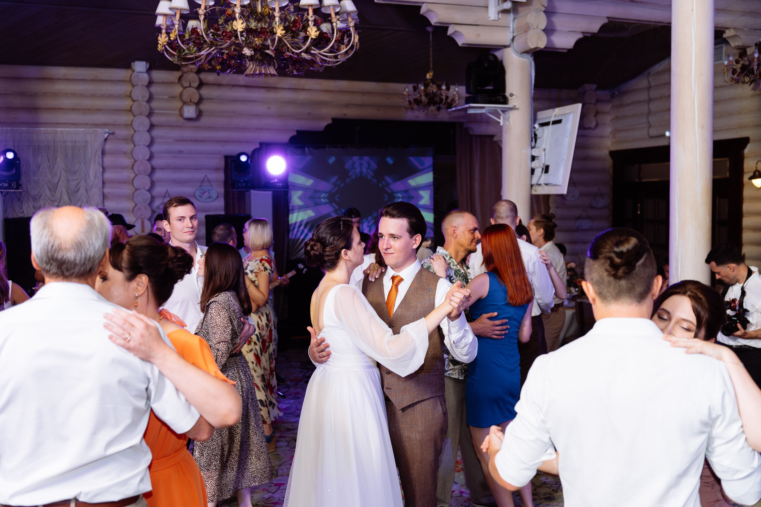 Свадьба Олега и Виктории в клубе «Ближняя дача»