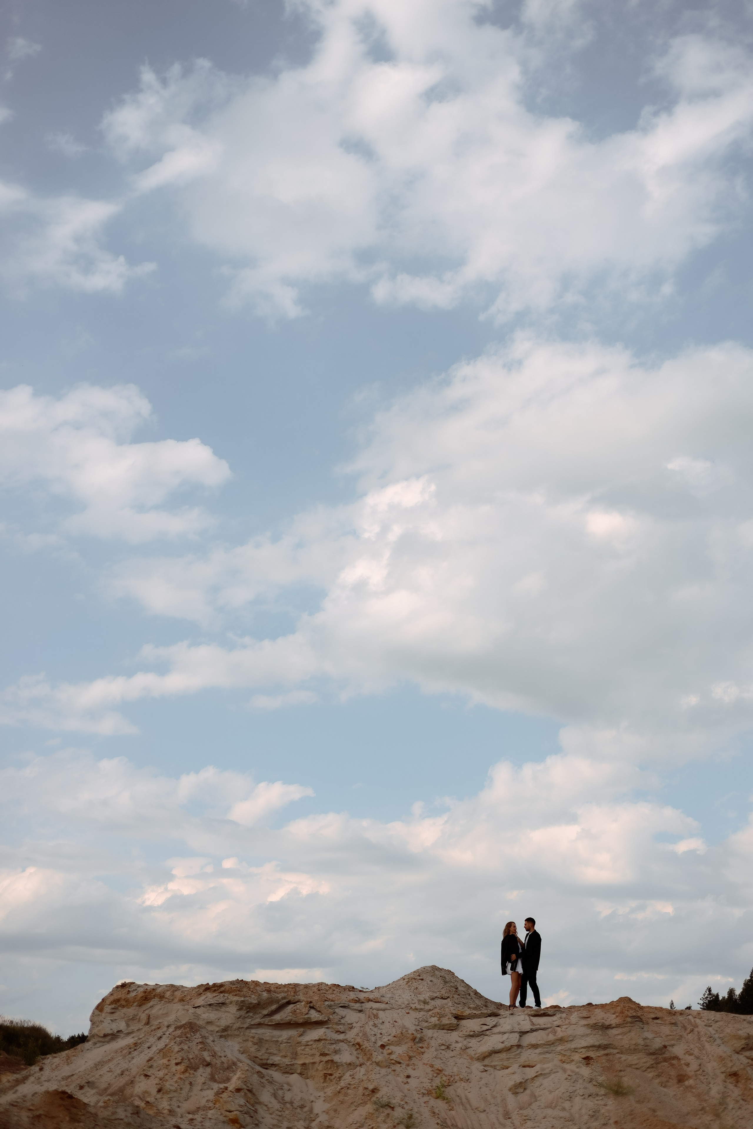 «А может махнуть куда-нибудь куда глаза глядят?..». Свадебный фотограф Беларусь Ольга Козыренко