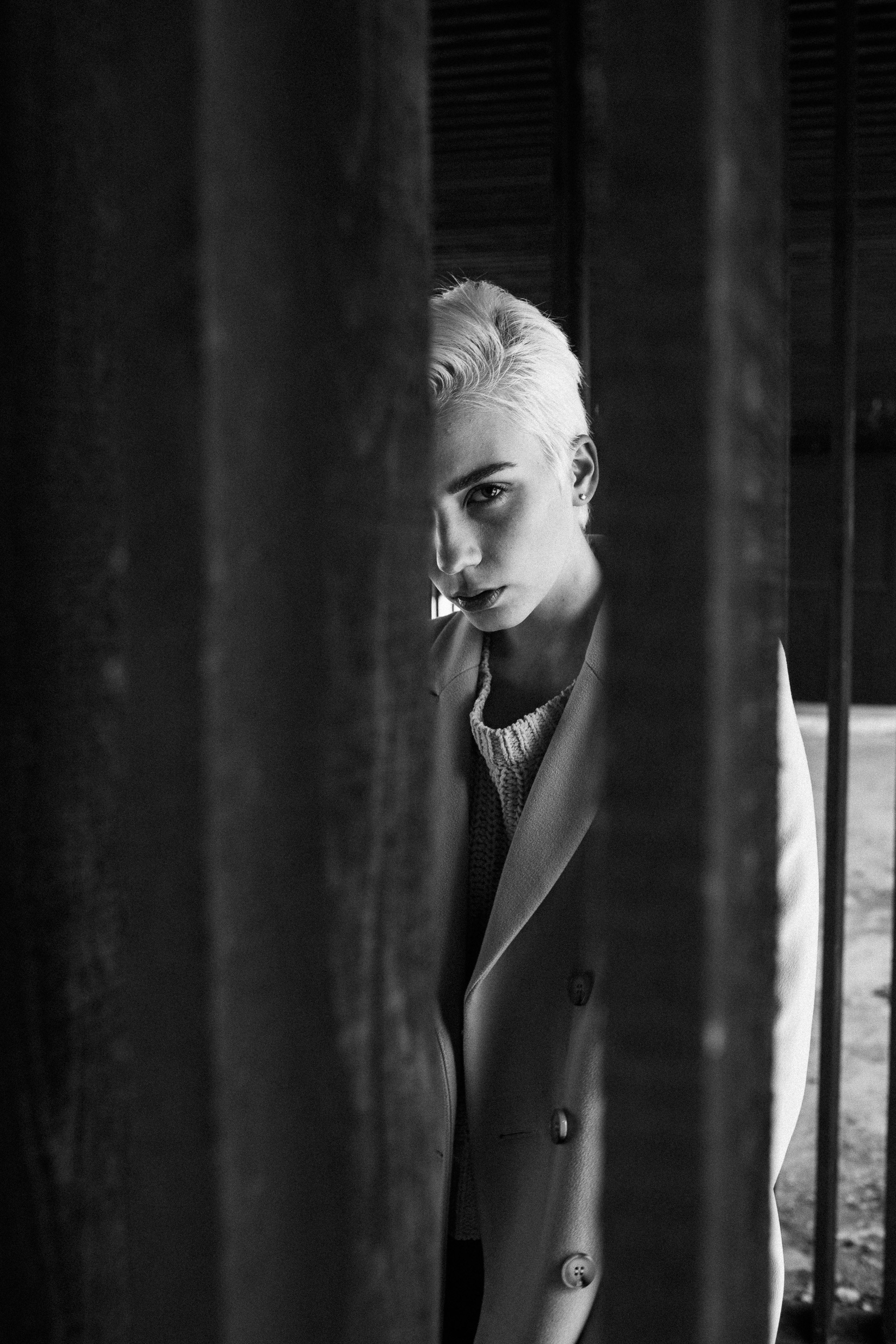 Портрет женщины в естественном свете, фотограф Василий Пиндюрин, Санкт-Петербург.