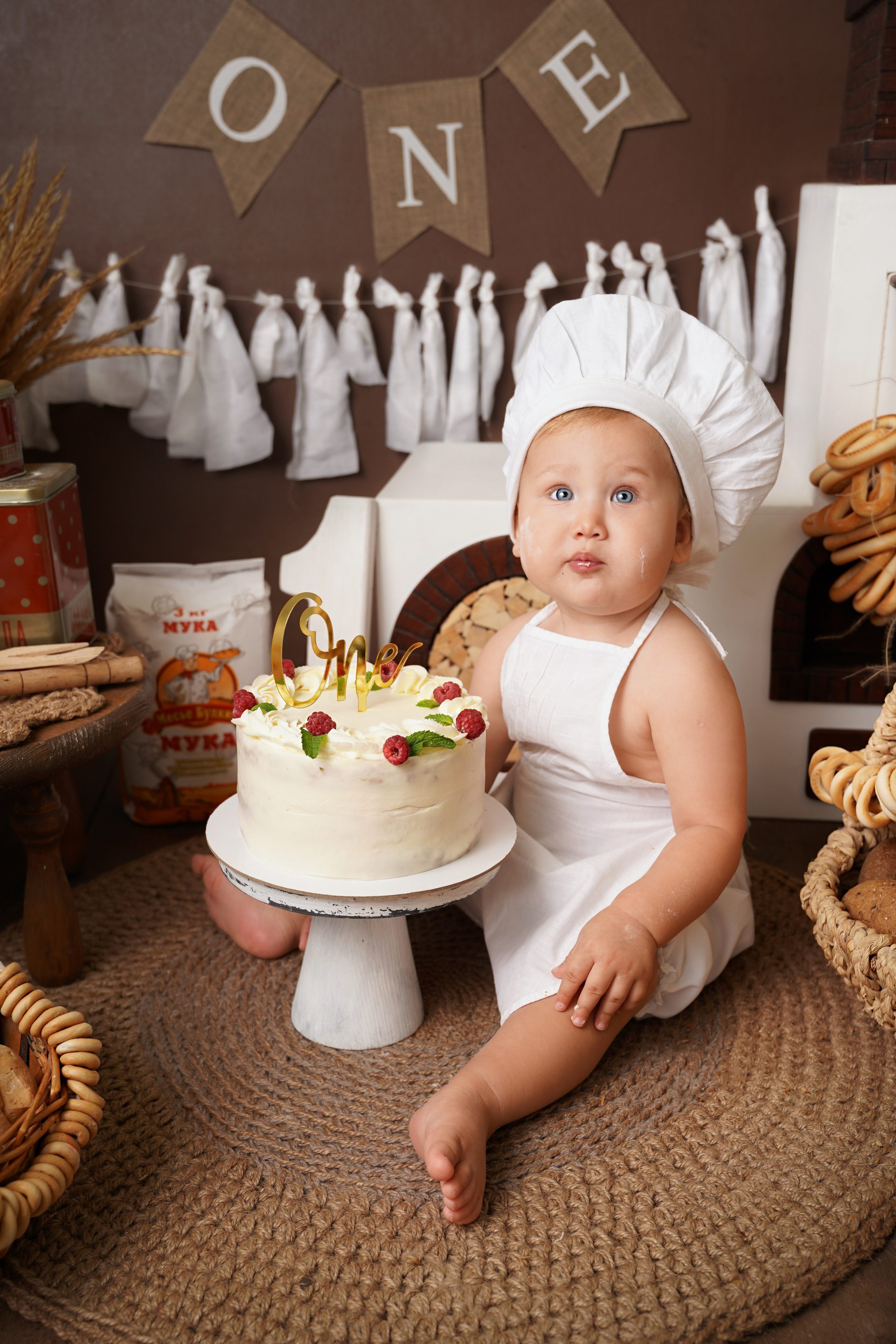 Фотосессия ГОДОВАСИЕ. Фотограф новорожденных, детей до года и беременных в Симферополе