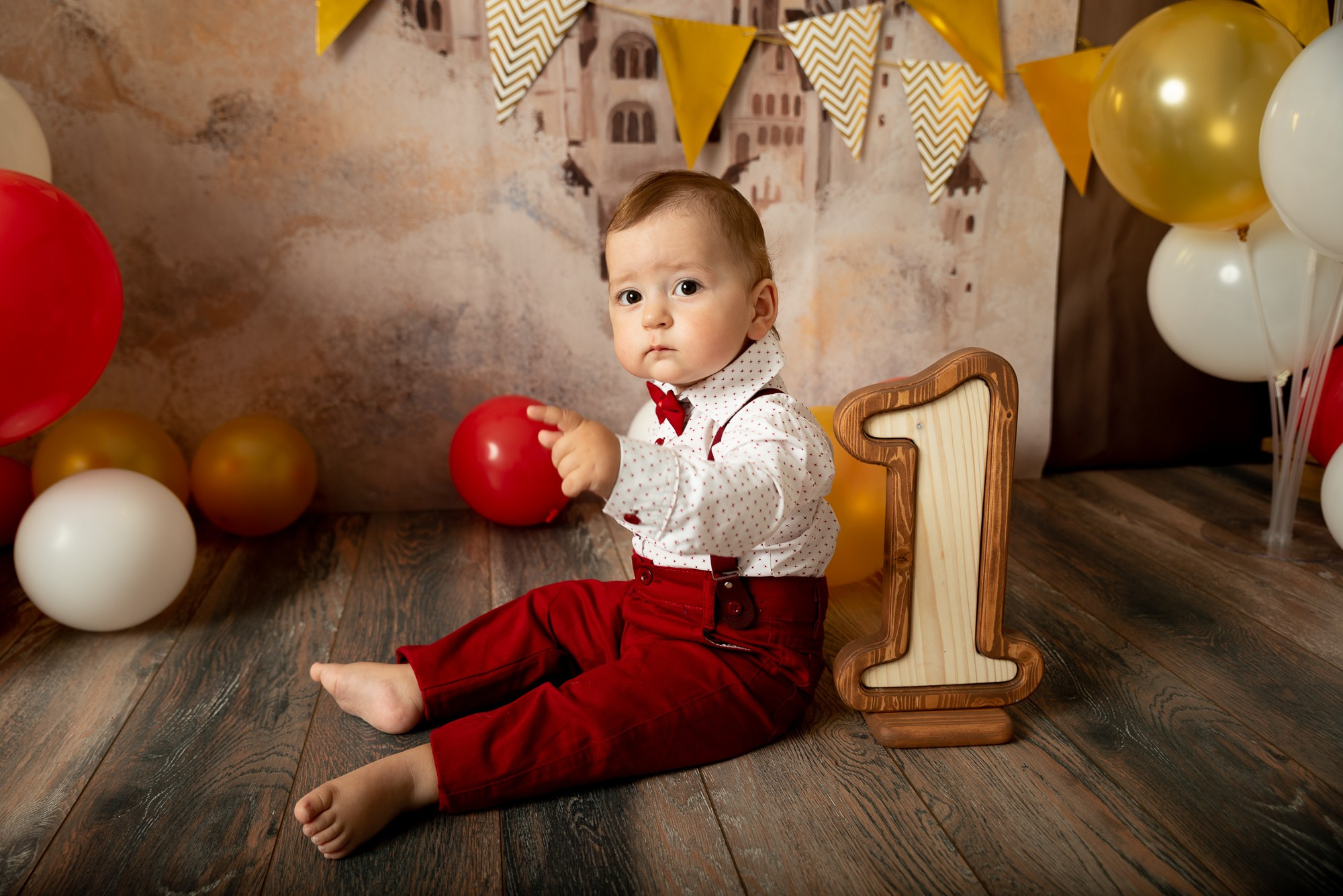 Годовасие ВСЕ ВКЛЮЧЕНО малыш Михаил. Фотограф новорожденных в Нижневартовске Лара Курдюкова