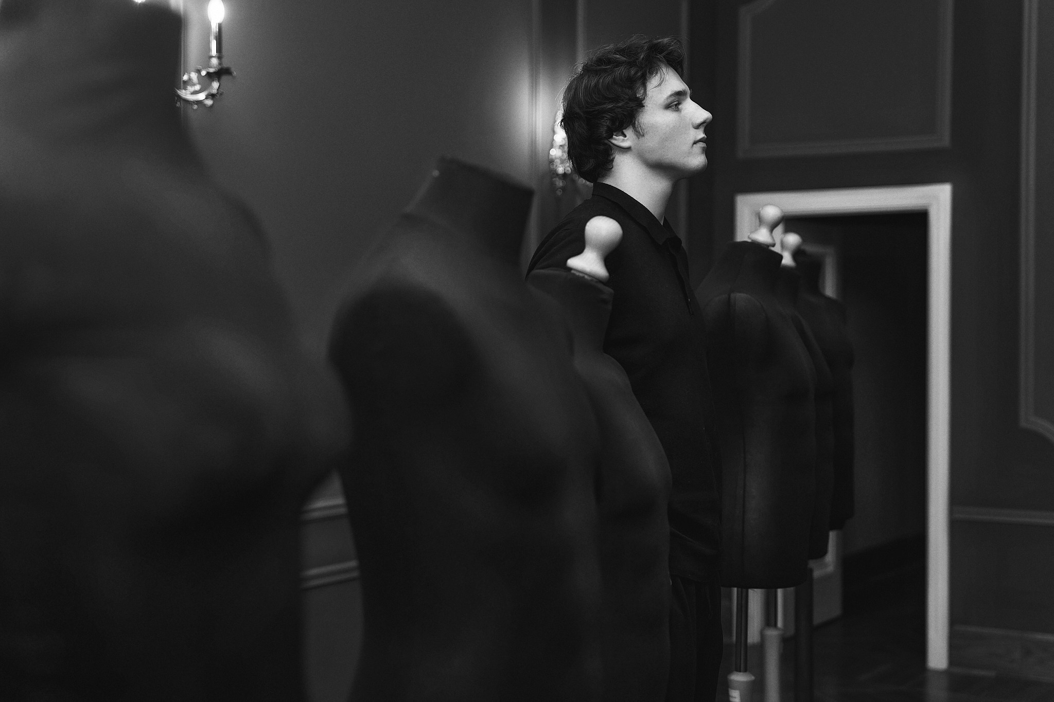 Мужской фотограф Михаил Иванов