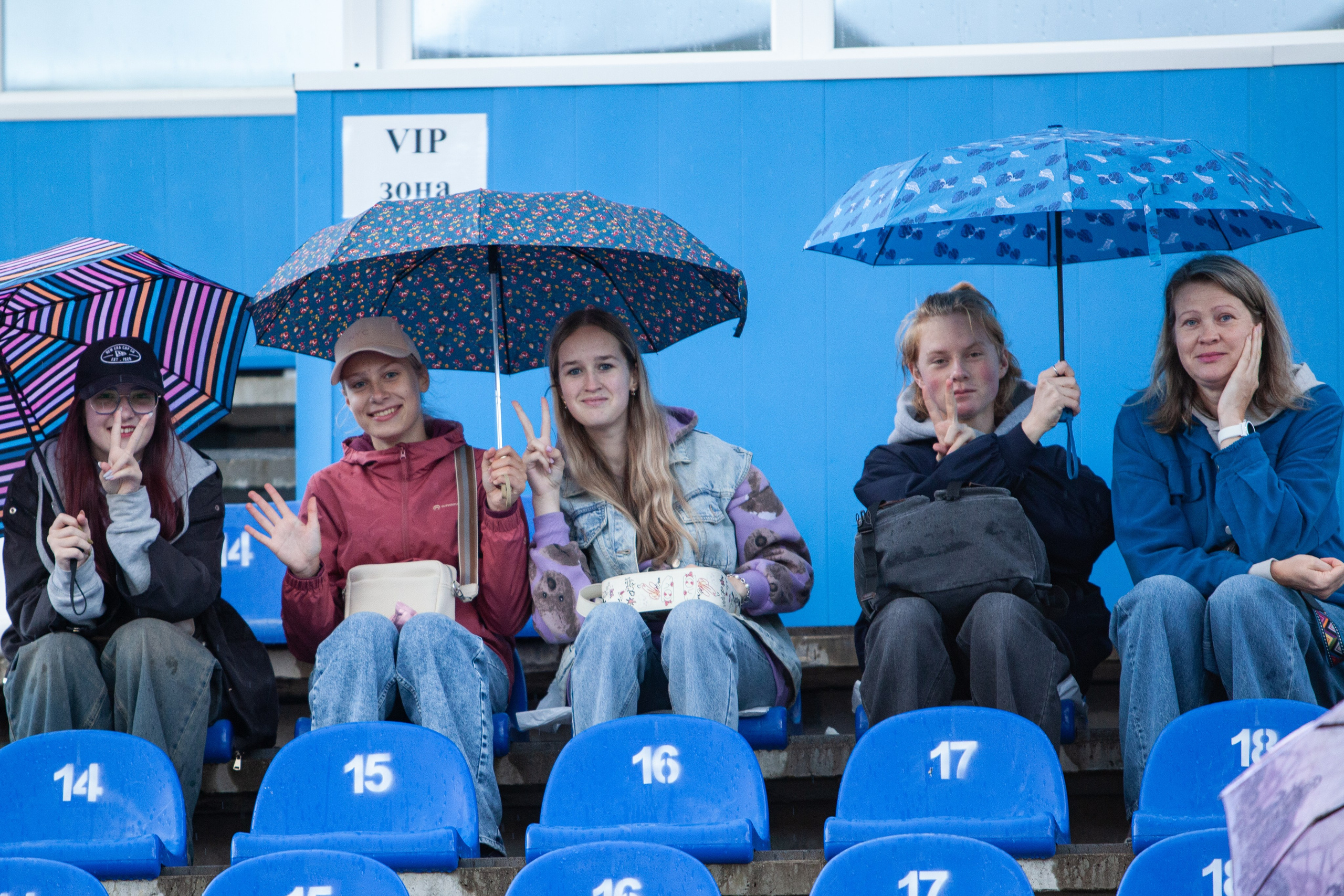 Матч юношеской футбольной лиги между командами СШ «Сахалин» и «СШОР № 1» (Комсомольск-на-Амуре) (U-18). Кутузов Евгений Фотограф в Южно-Сахалинске