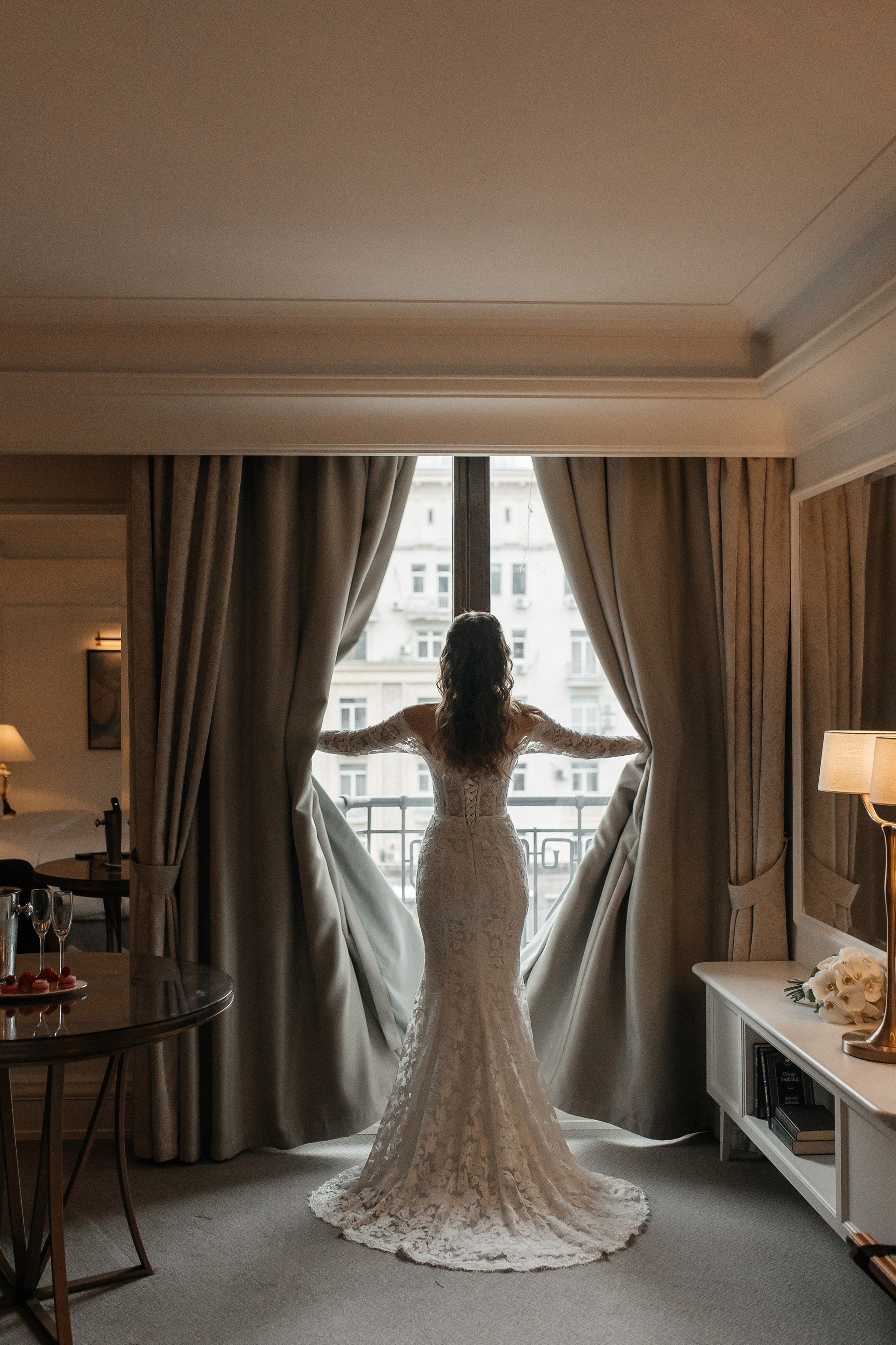 Самые красивые отели Москвы для свадебной фотосессии. Свадебный фотограф в Москве Дарья Олендарёва