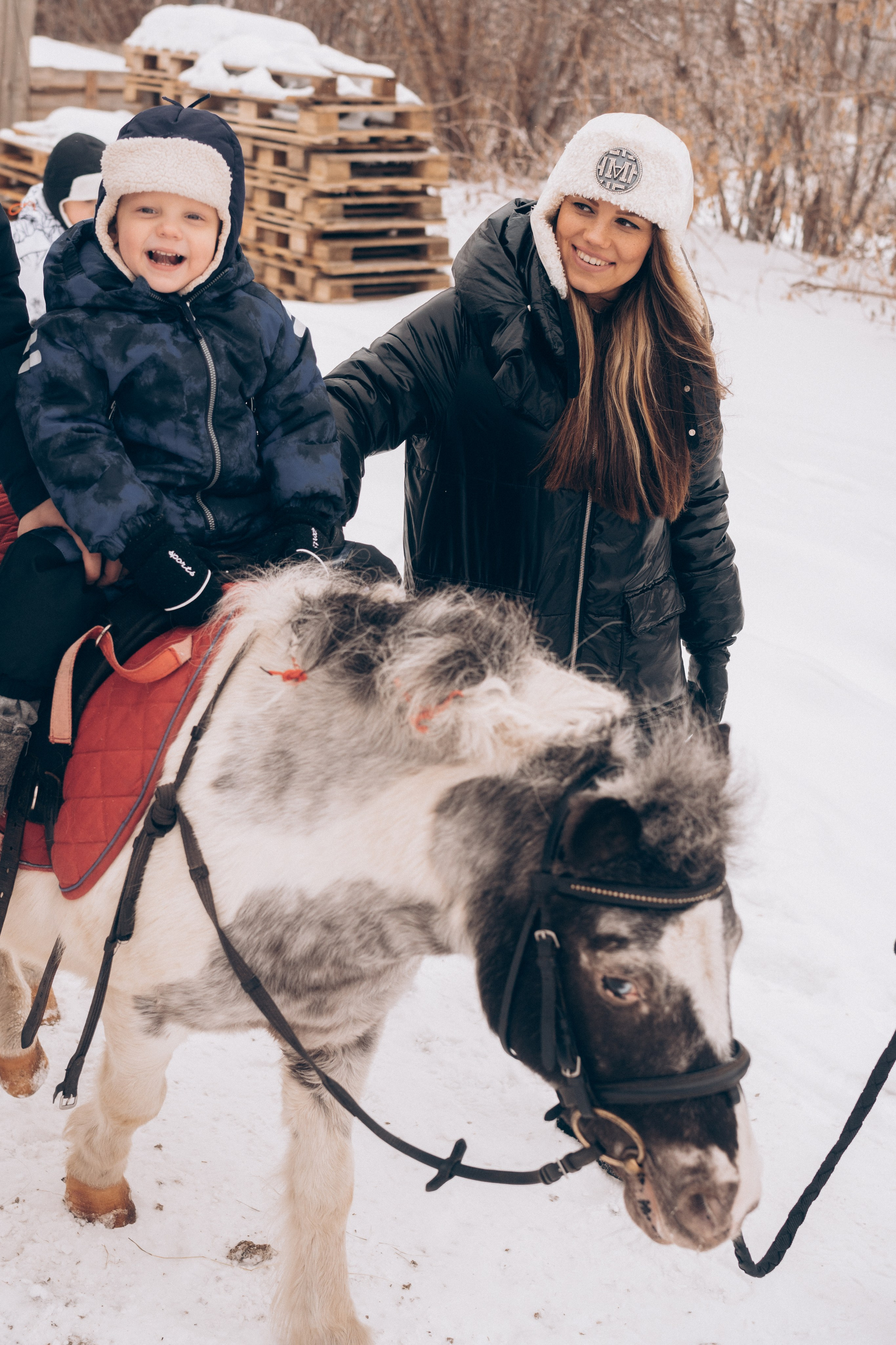 Выходной на конюшне. Семейный, ньюборн фотограф, фотограф на роды в Москве, Виктория Тюльдюкова